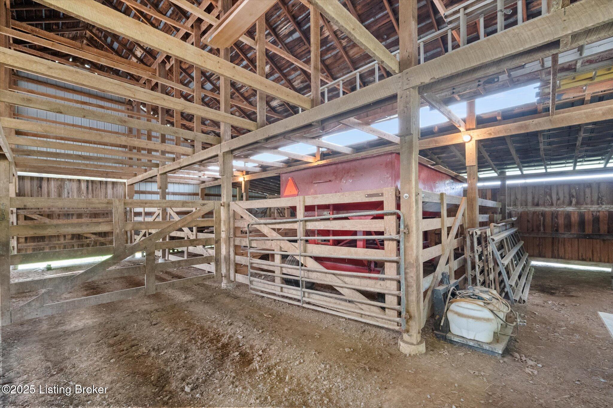 672 Locust Ln
