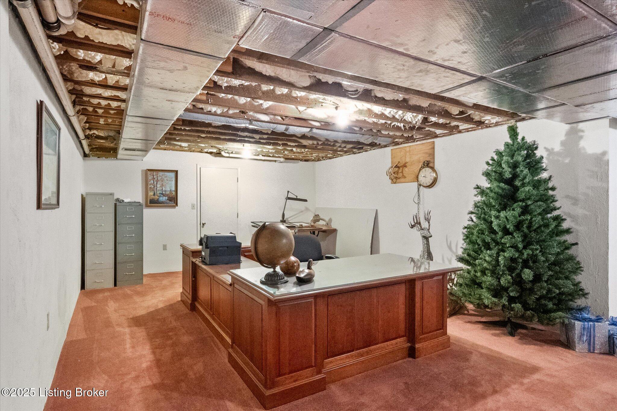 672 Locust Ln