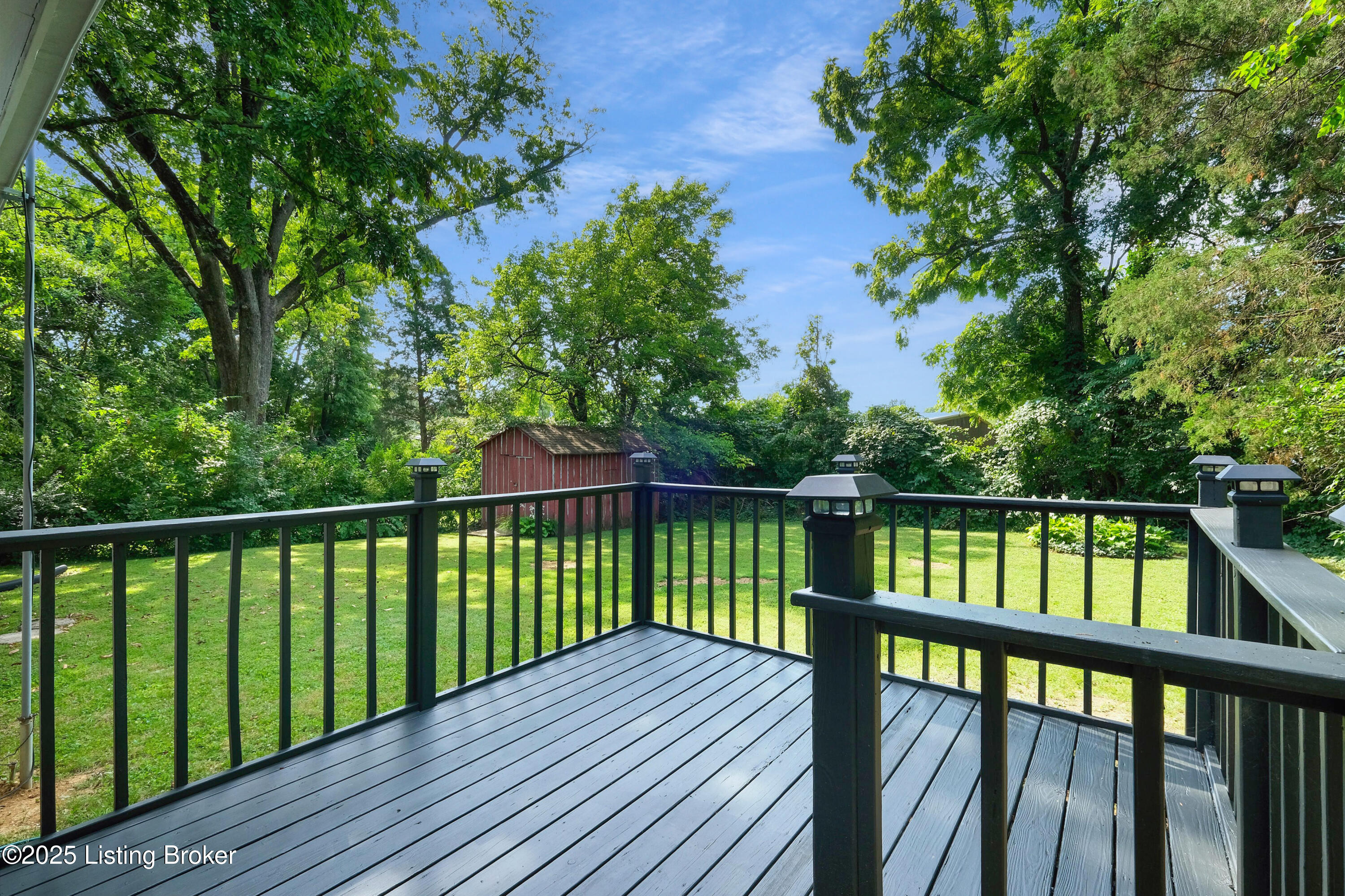 9908 Merioneth Dr