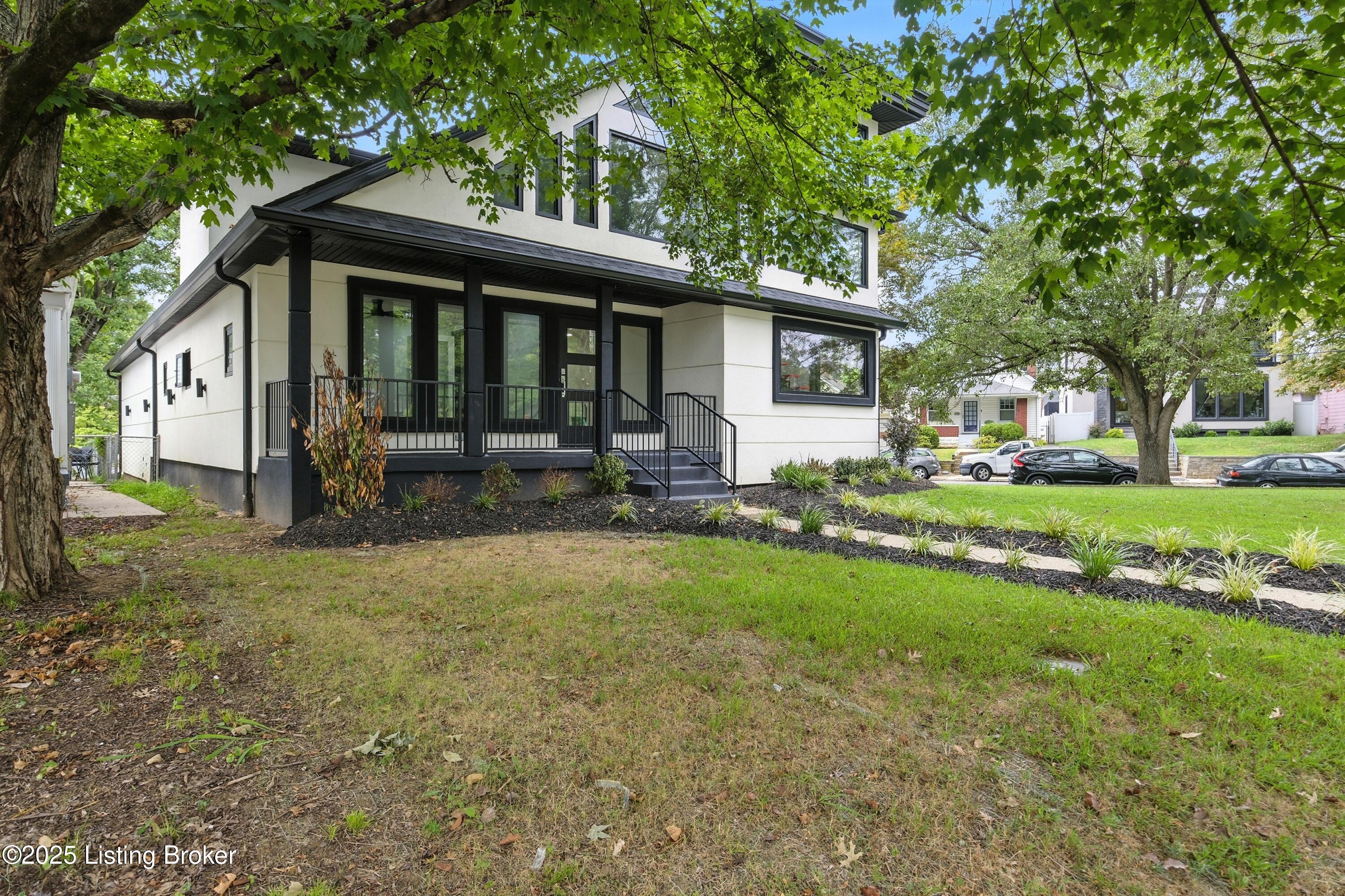 1100 Ellison Ave