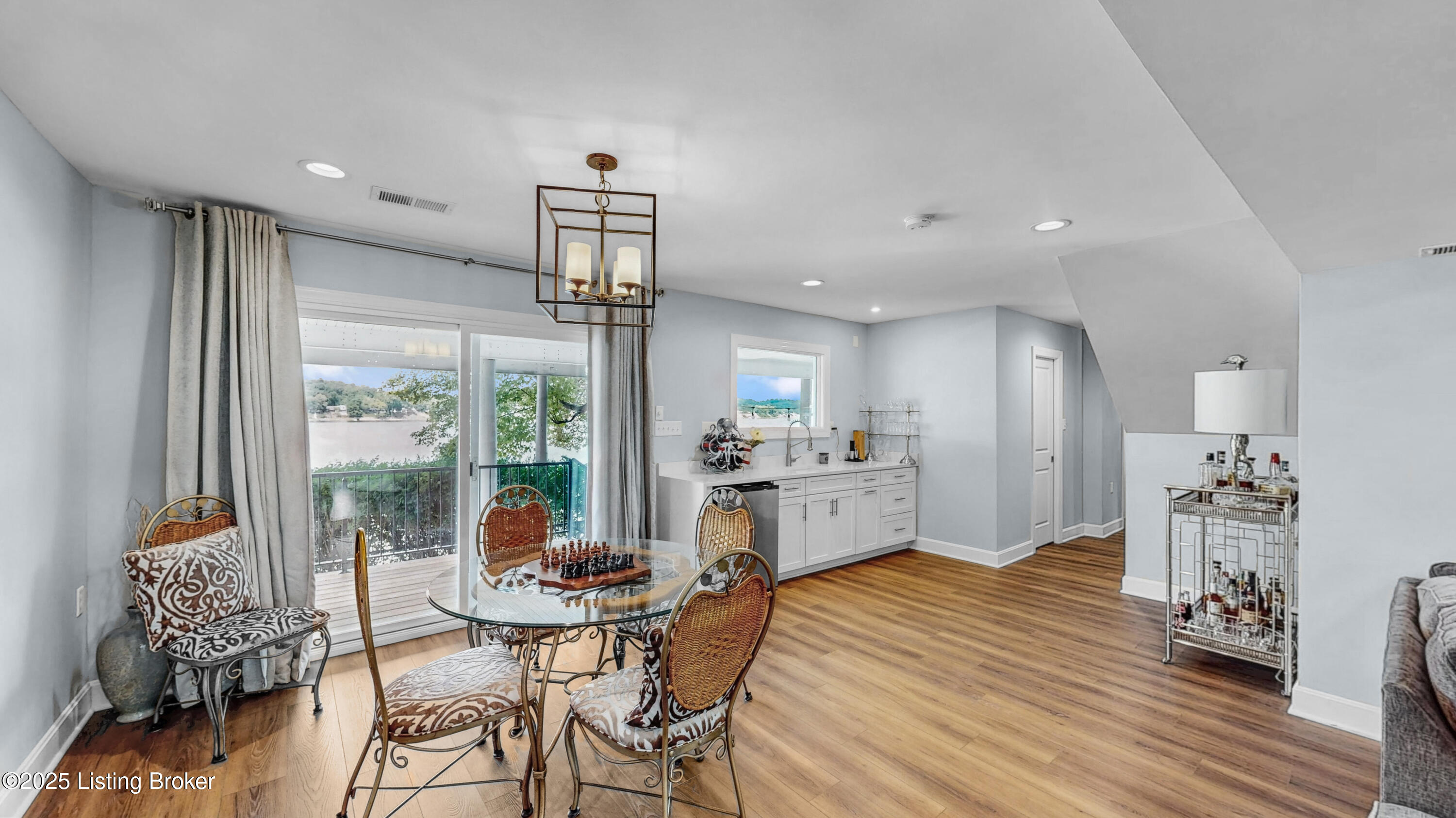 7222 Beachland Beach Rd