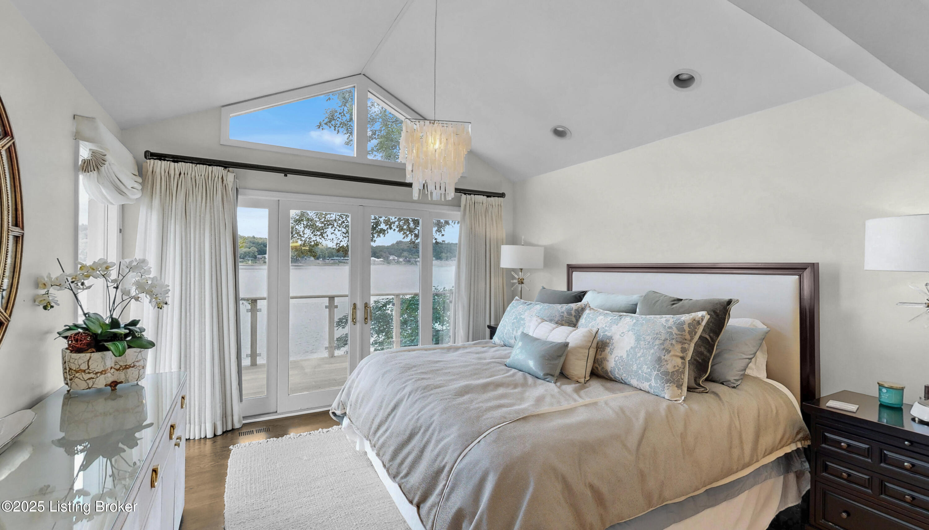 7222 Beachland Beach Rd