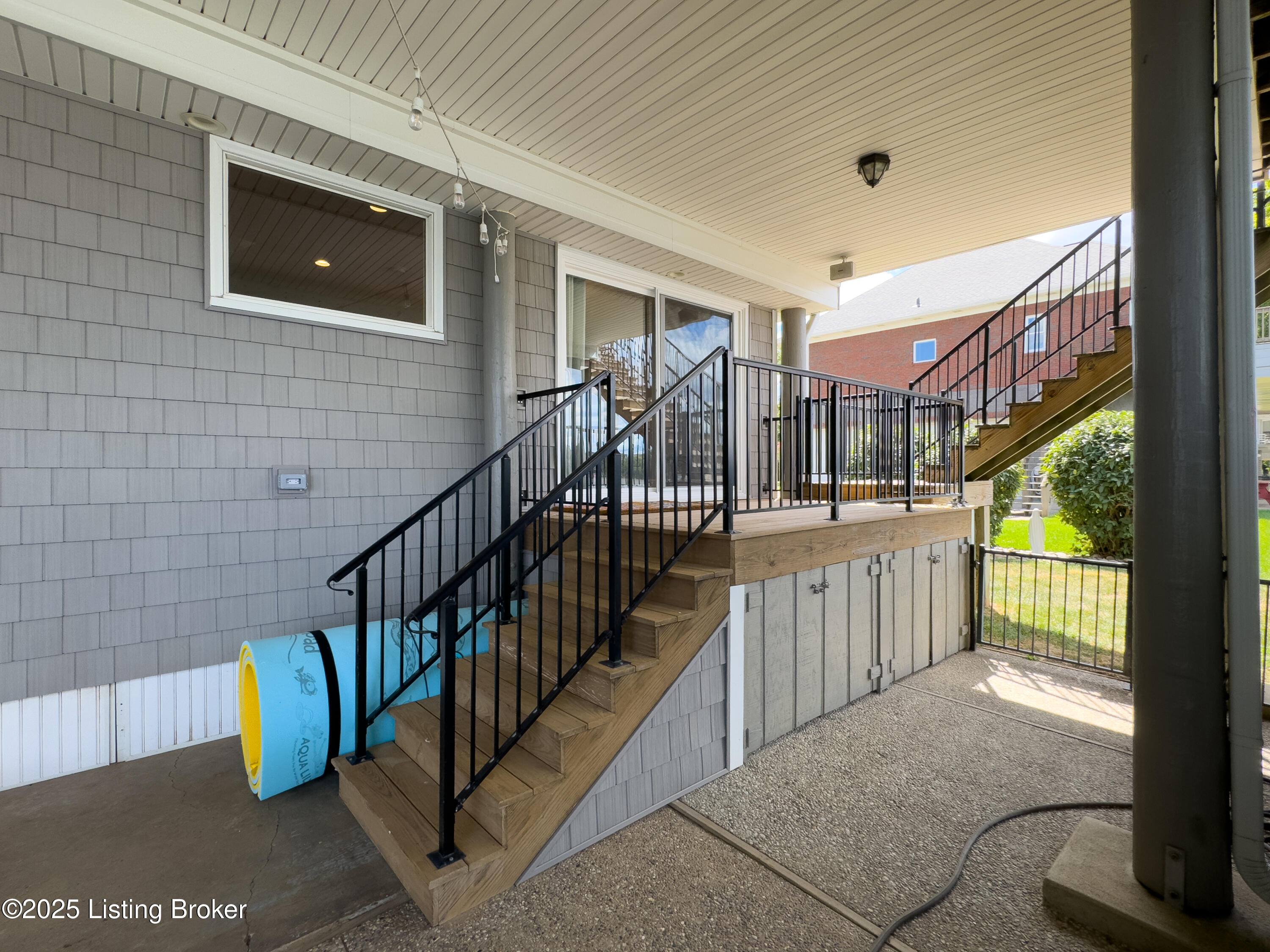 7222 Beachland Beach Rd