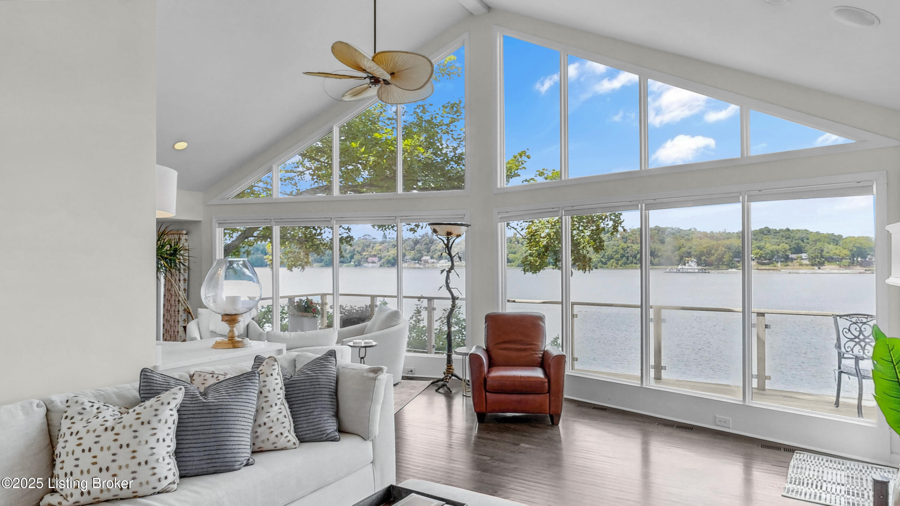 7222 Beachland Beach Rd