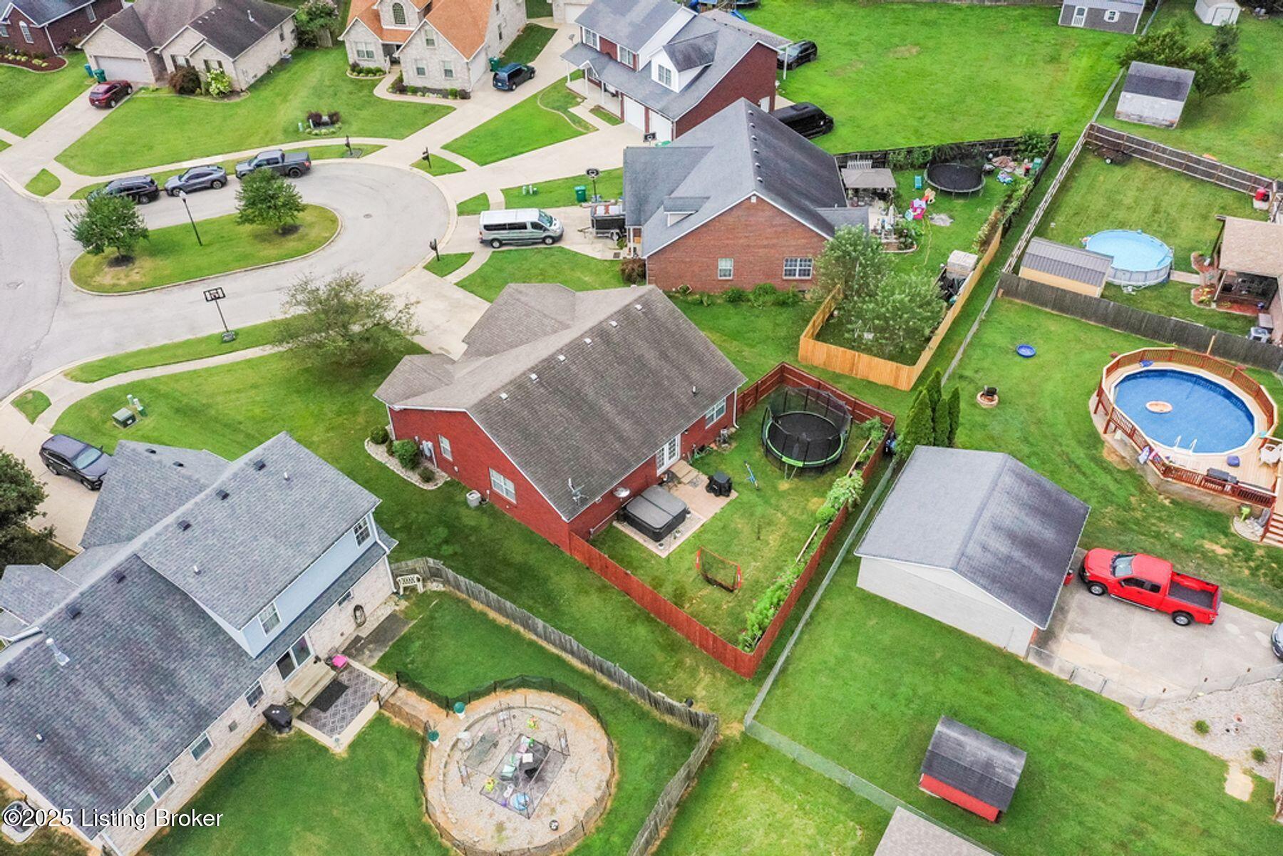 315 Bentwood Dr
