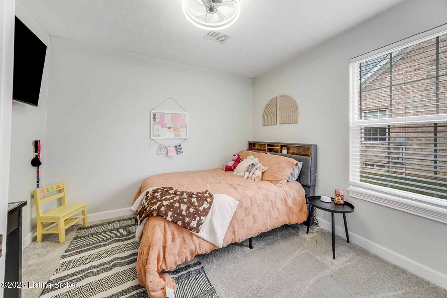 315 Bentwood Dr