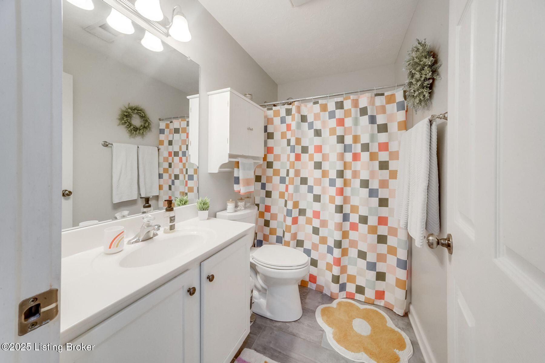 315 Bentwood Dr