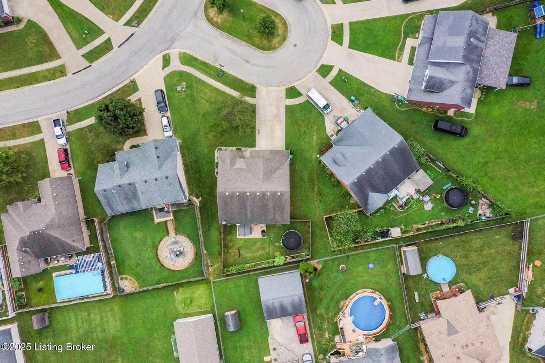 315 Bentwood Dr