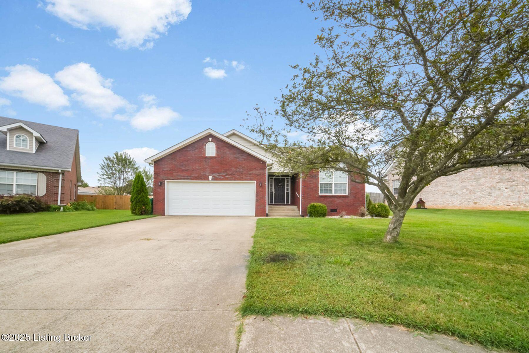 315 Bentwood Dr