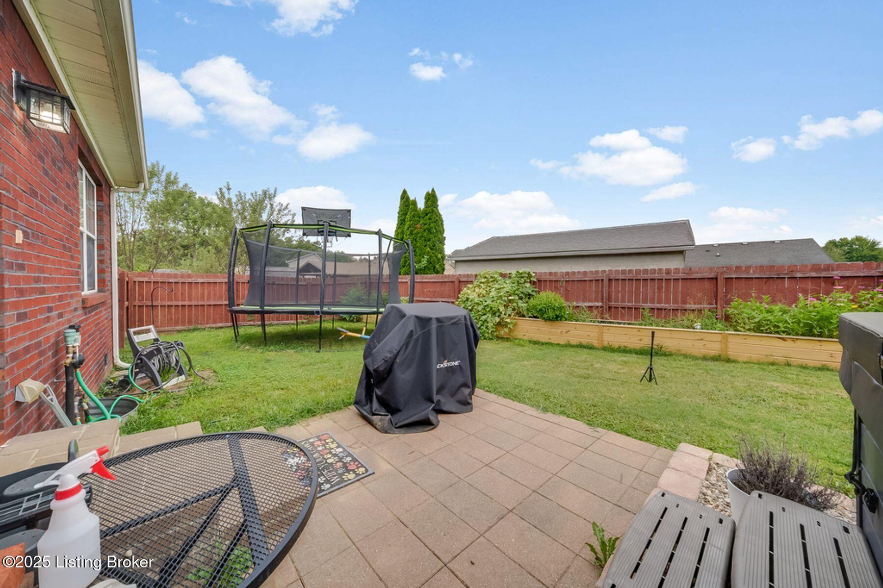 315 Bentwood Dr