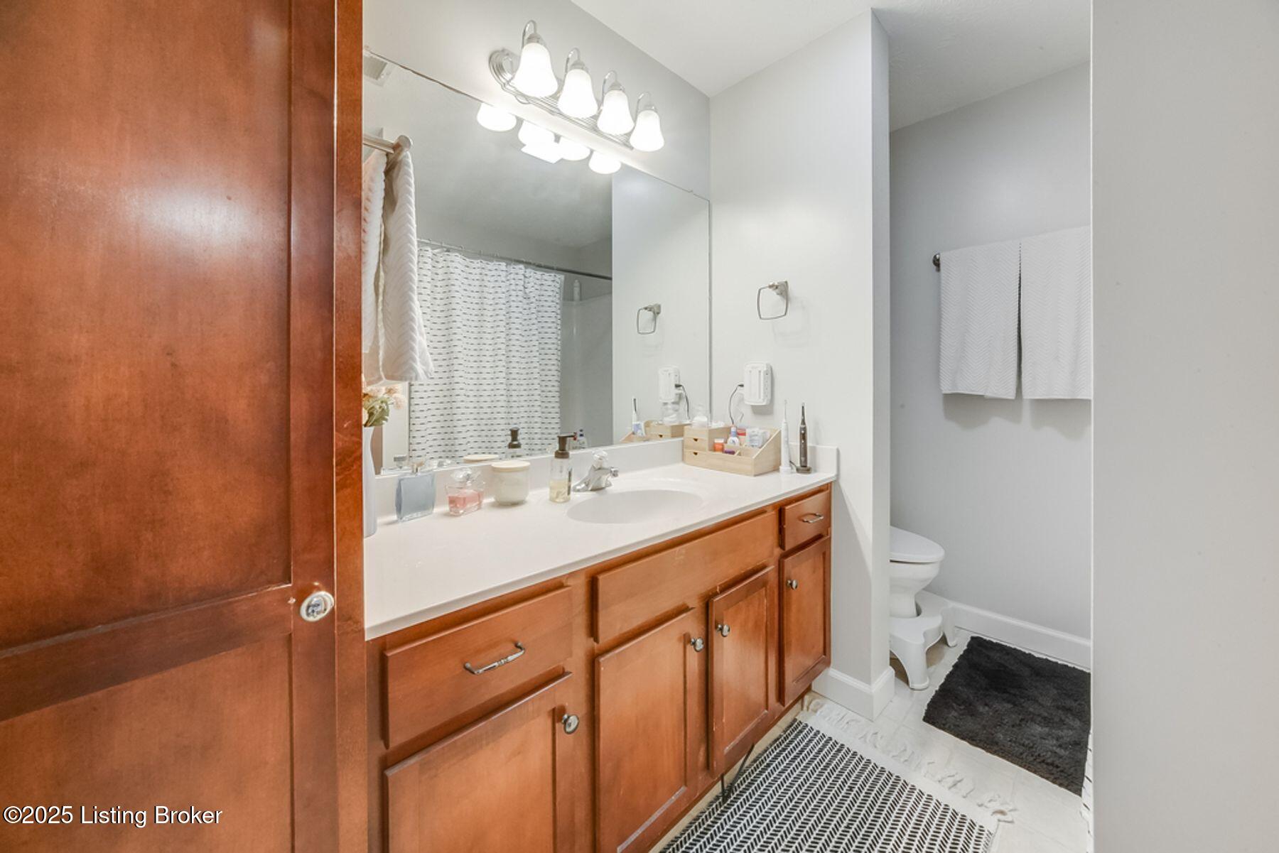 315 Bentwood Dr