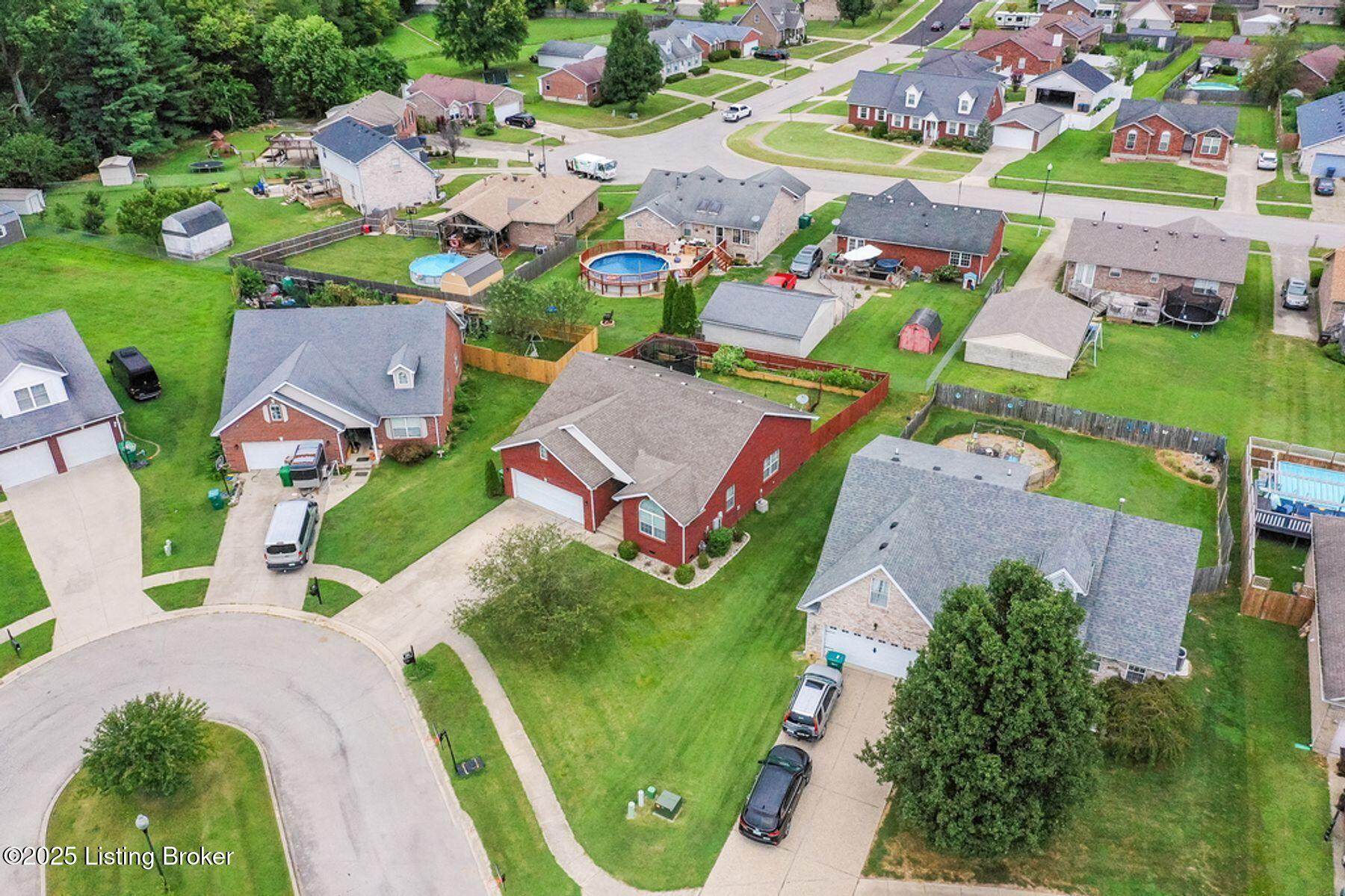 315 Bentwood Dr