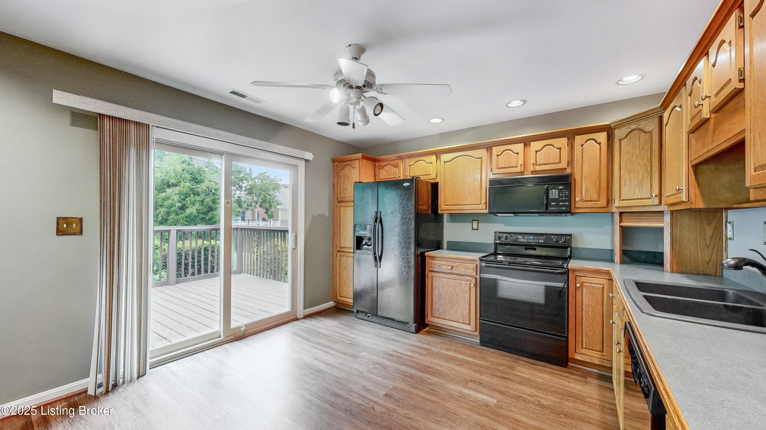 4806 Fairway Pointe Ct