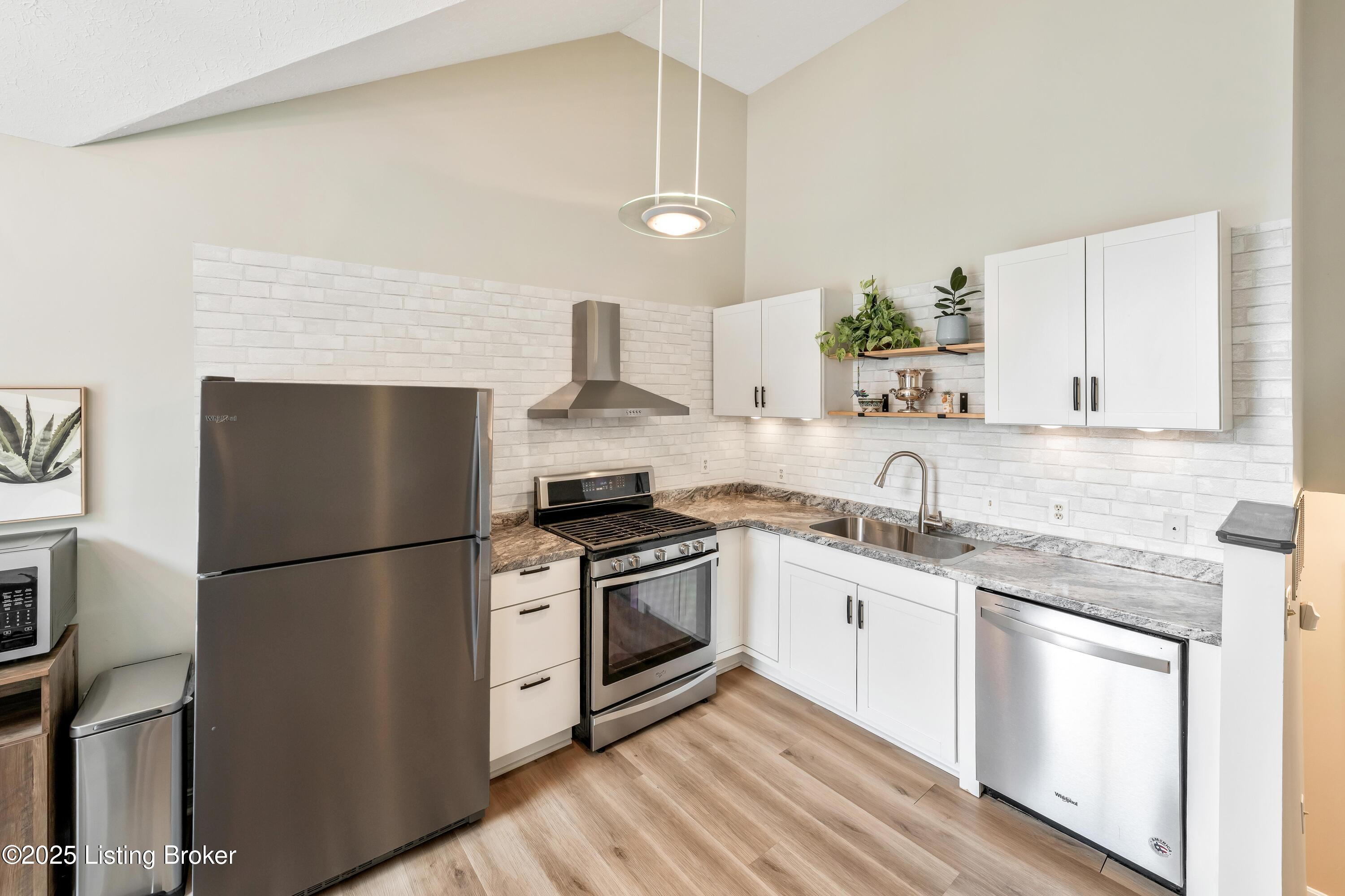 12523 Kiawah Ct