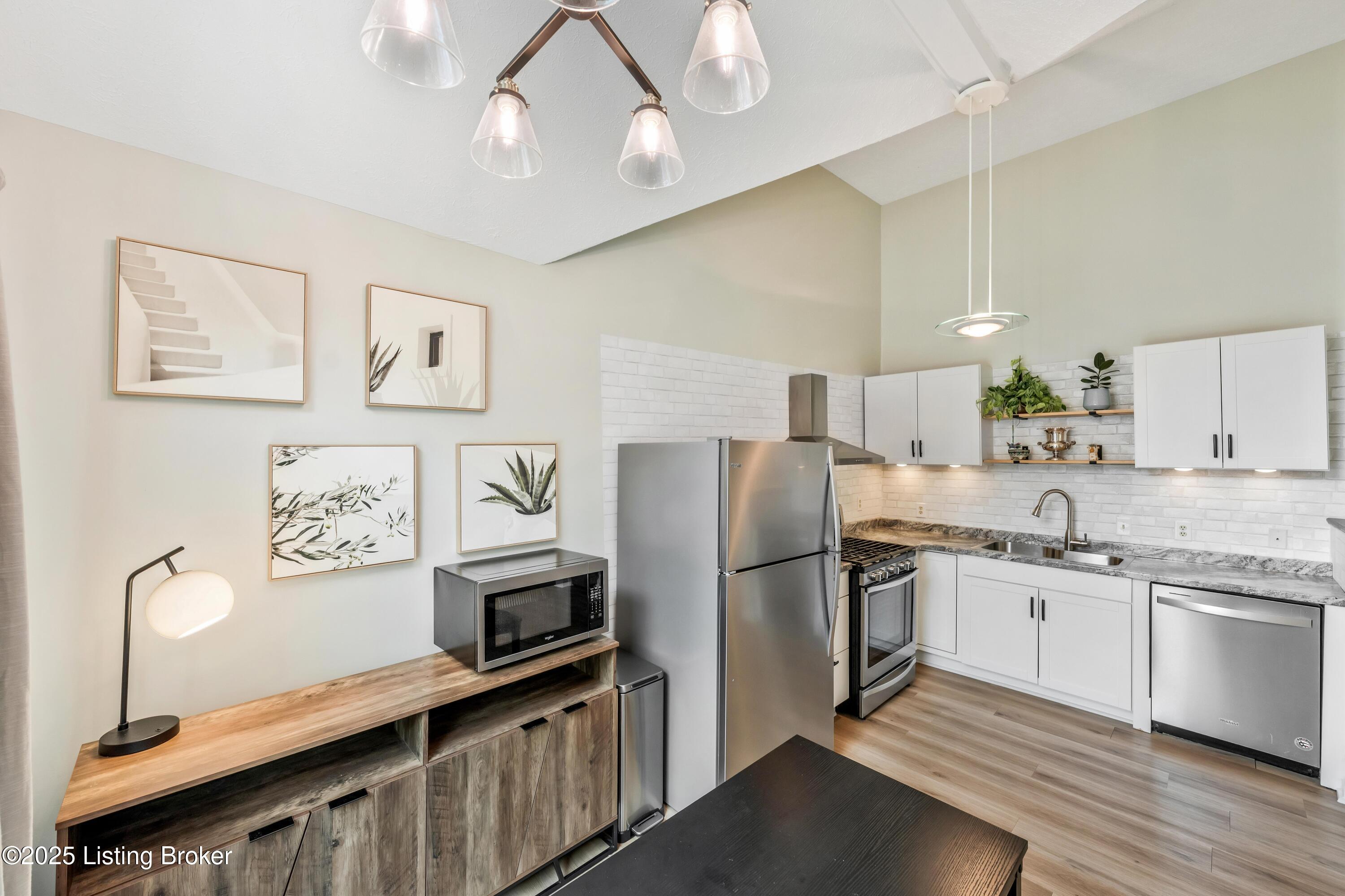 12523 Kiawah Ct