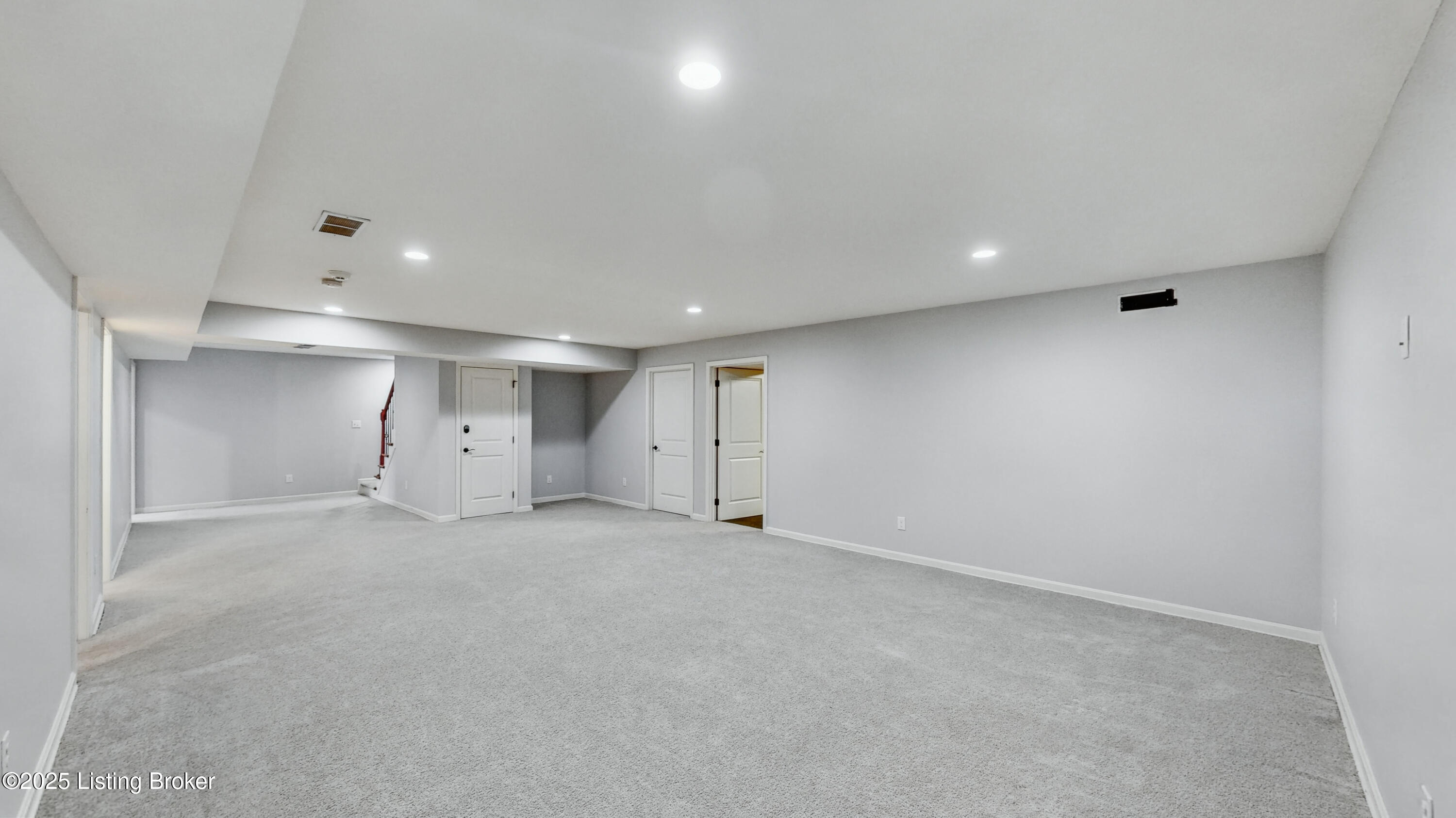 7010 Creekton Dr