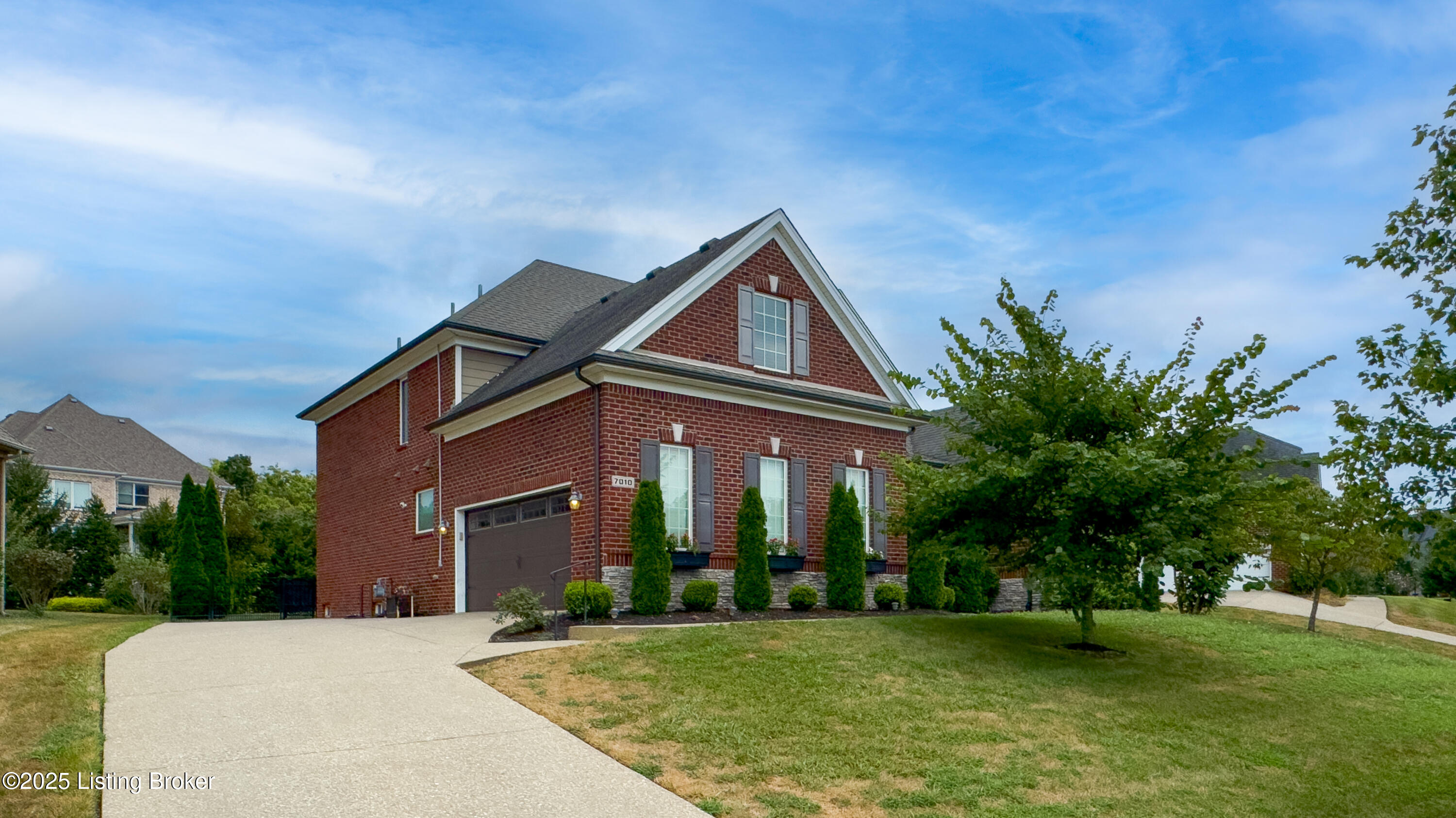 7010 Creekton Dr