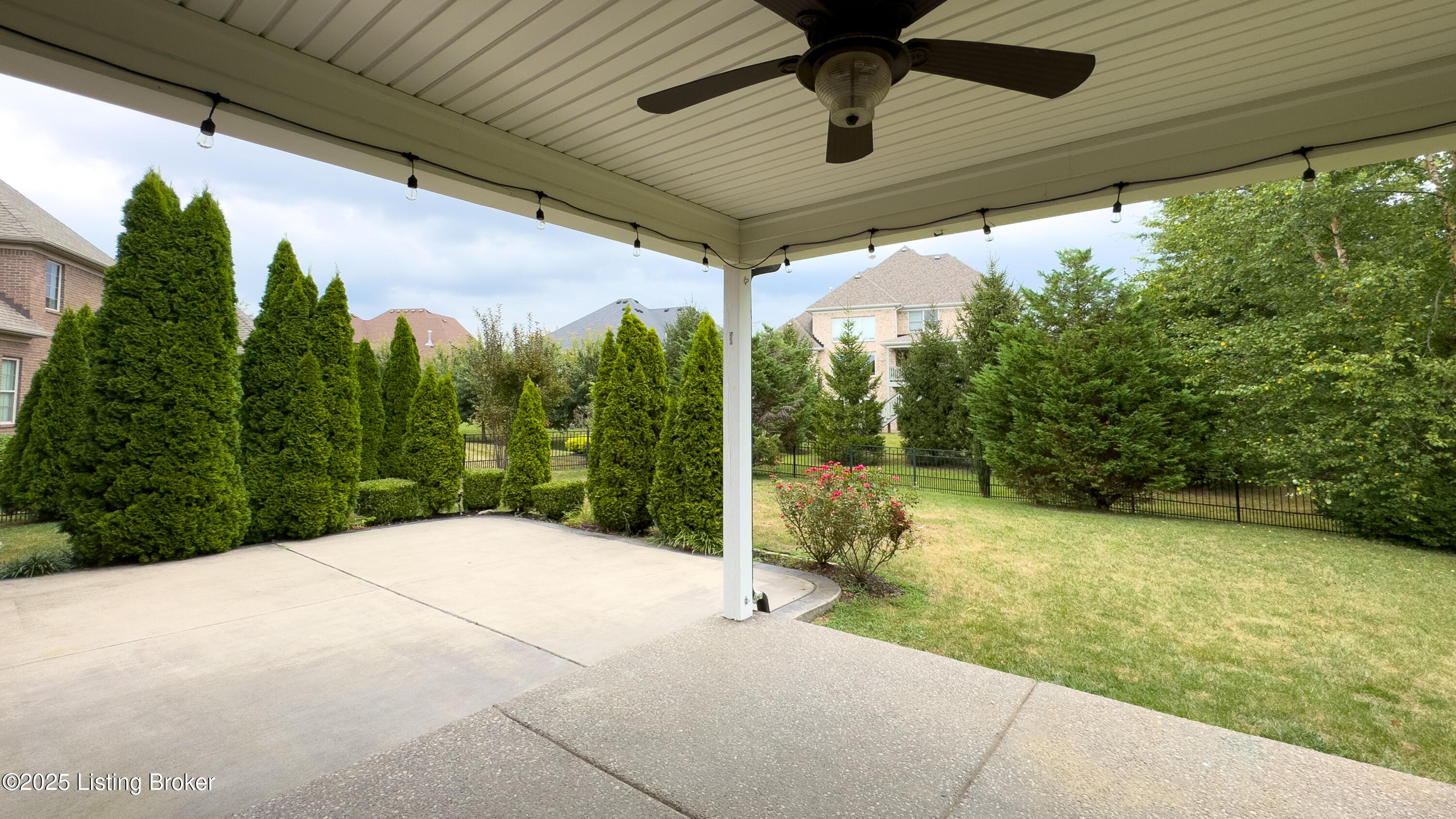 7010 Creekton Dr