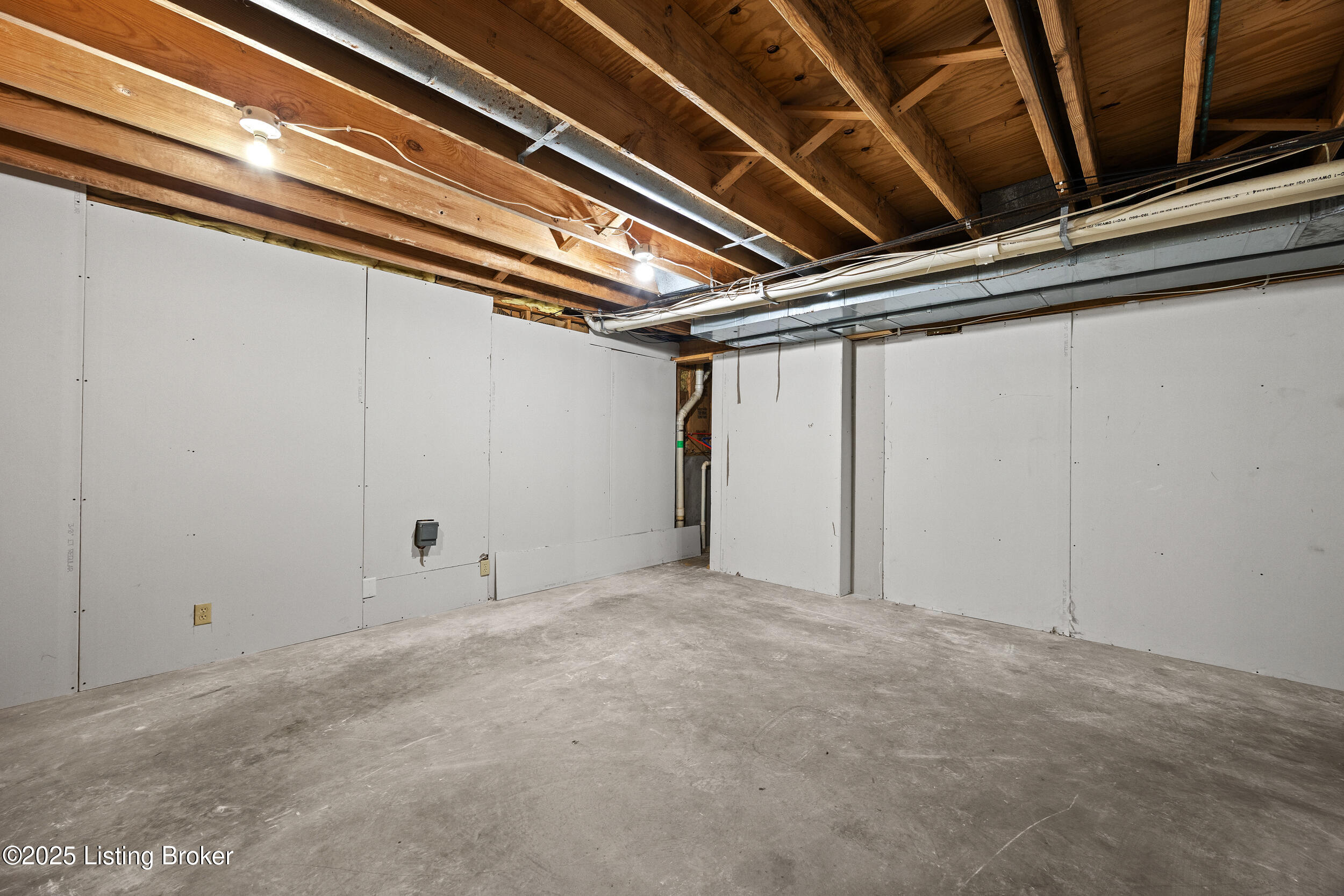 4579 E Hwy 44