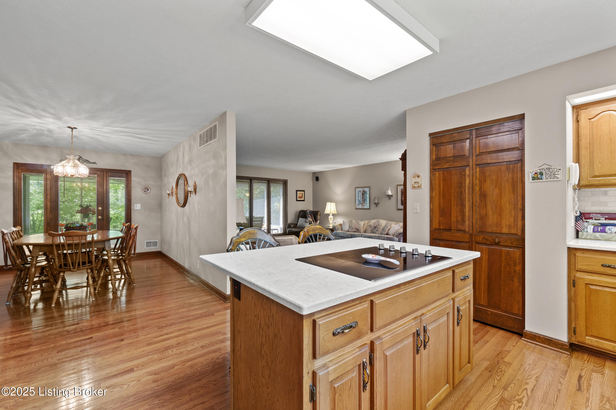 584 Wilderness Rd