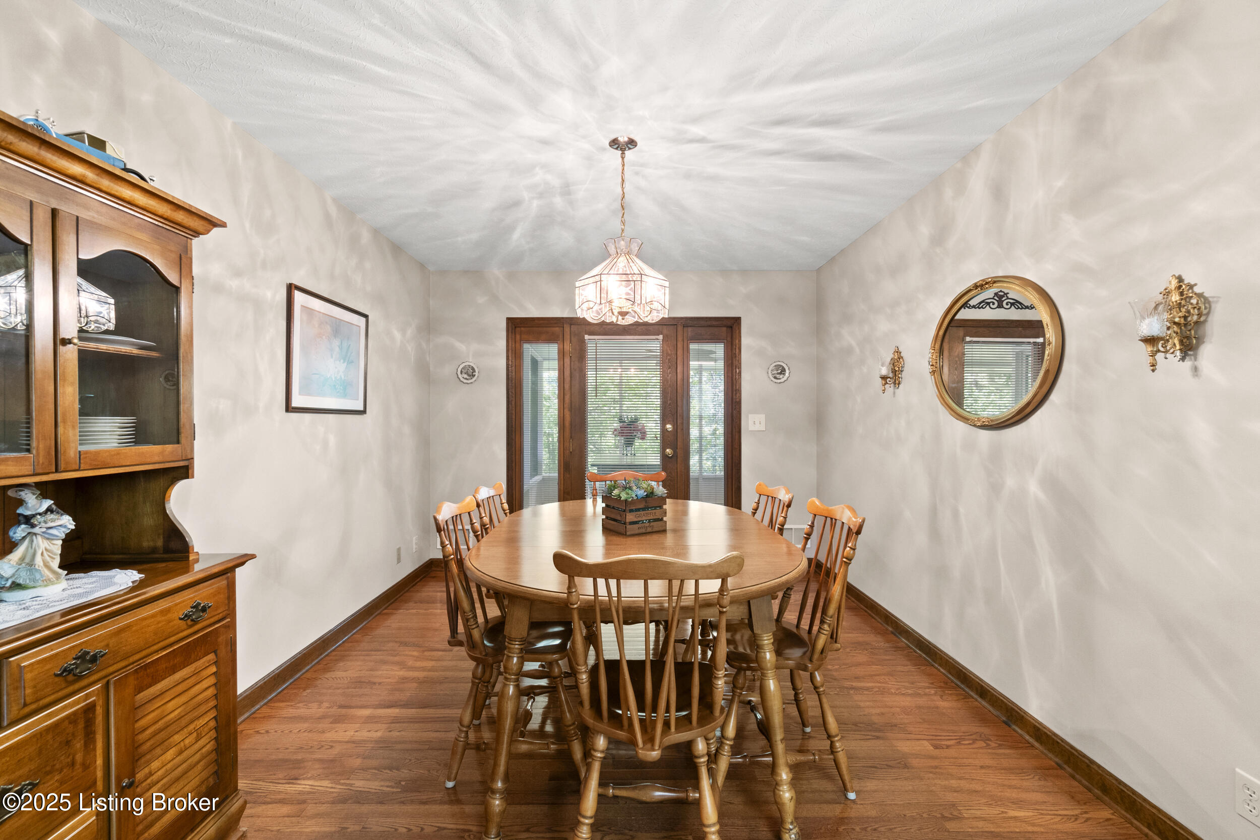584 Wilderness Rd