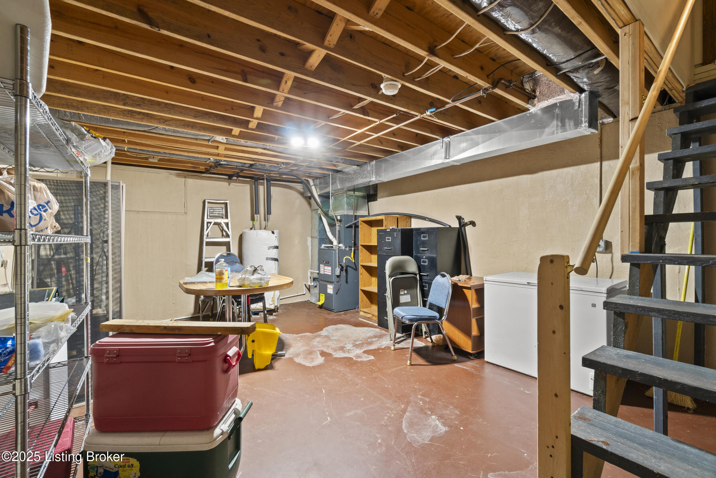 584 Wilderness Rd