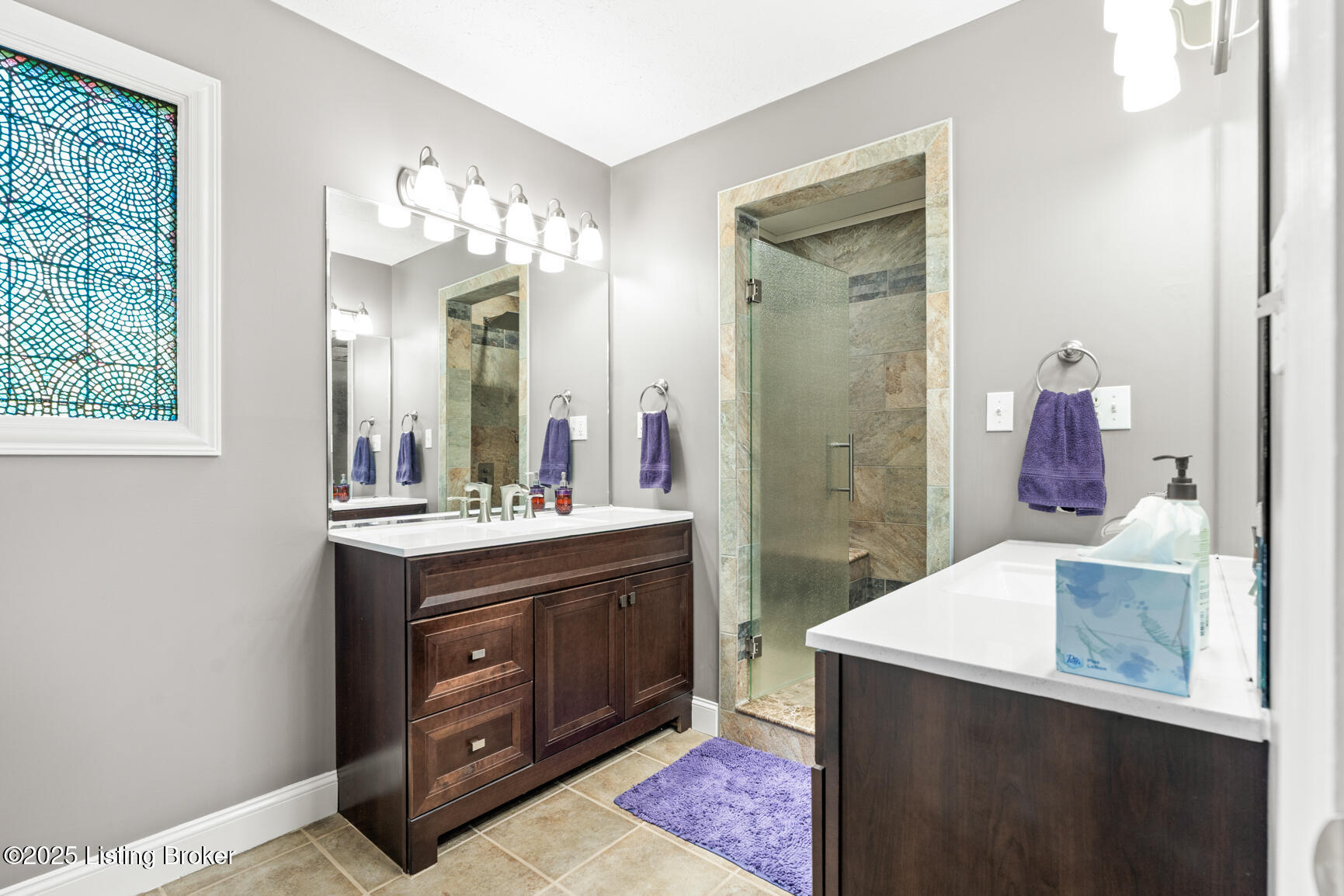 805 Meadowland Trail