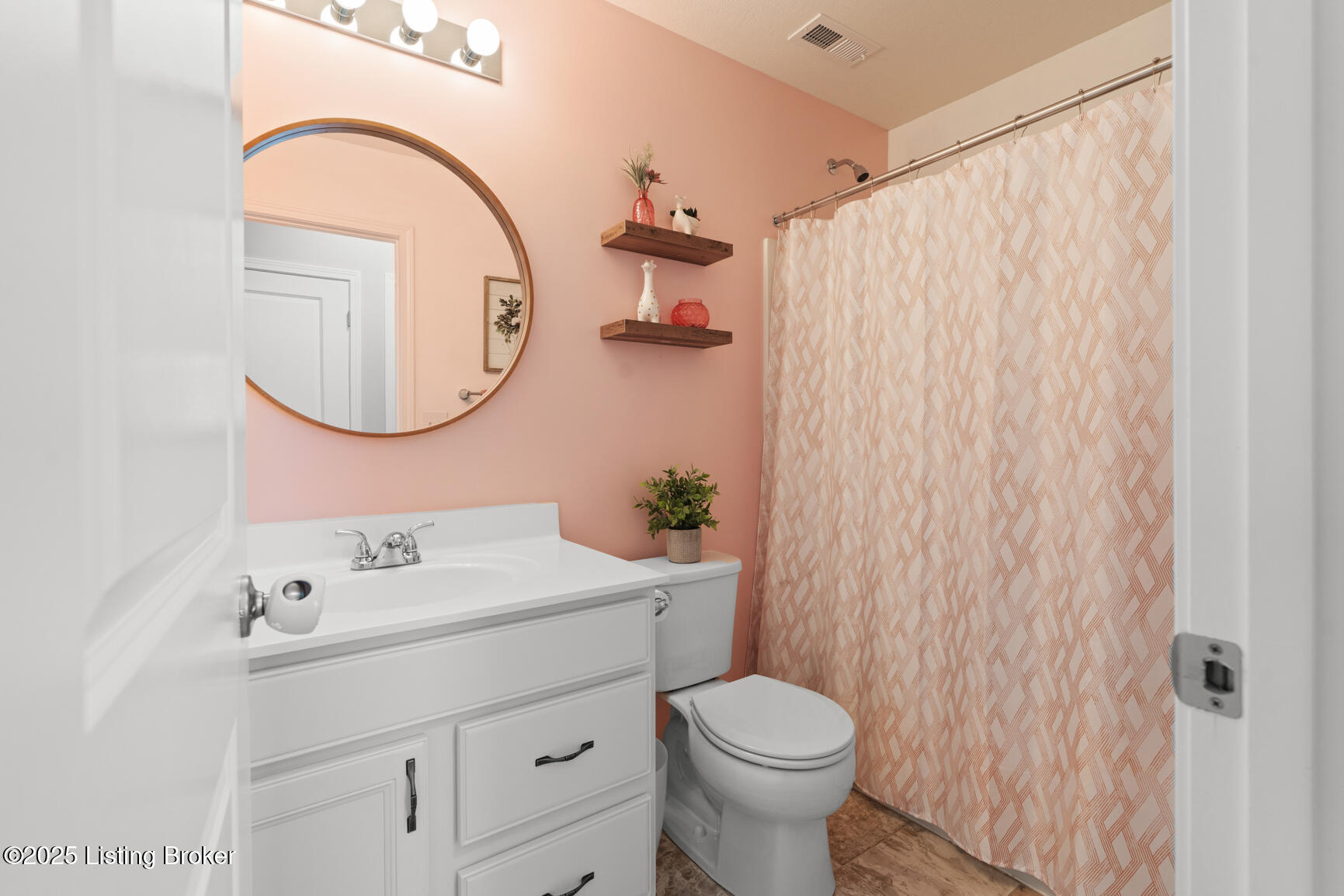 11105 Fantasy Trail
