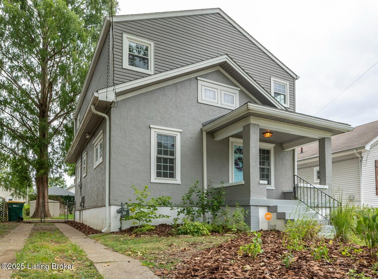 837 Parkway Dr
