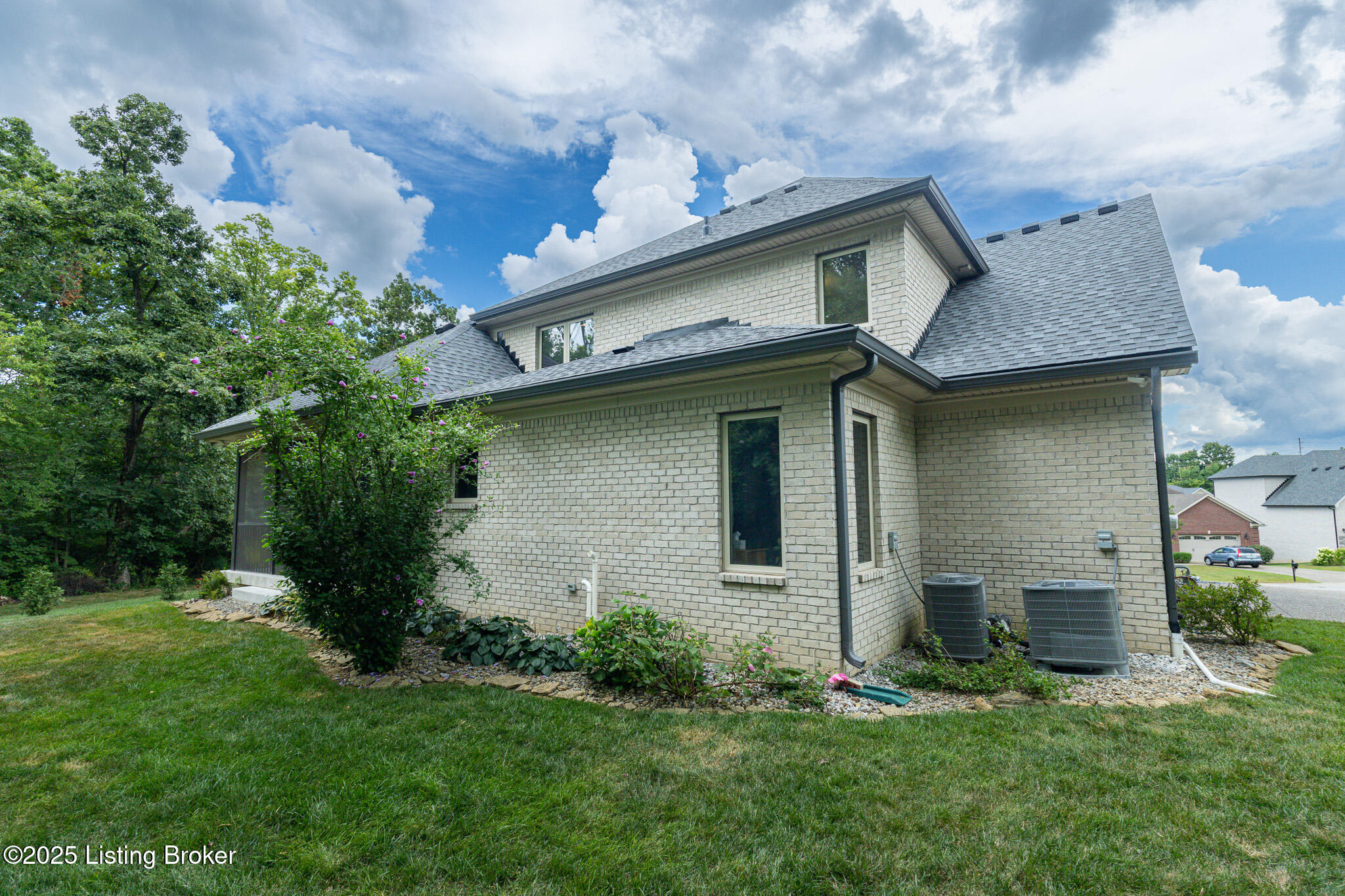 212 Kilcott Ct
