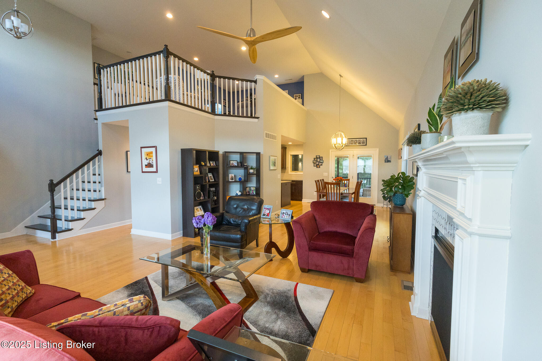 212 Kilcott Ct