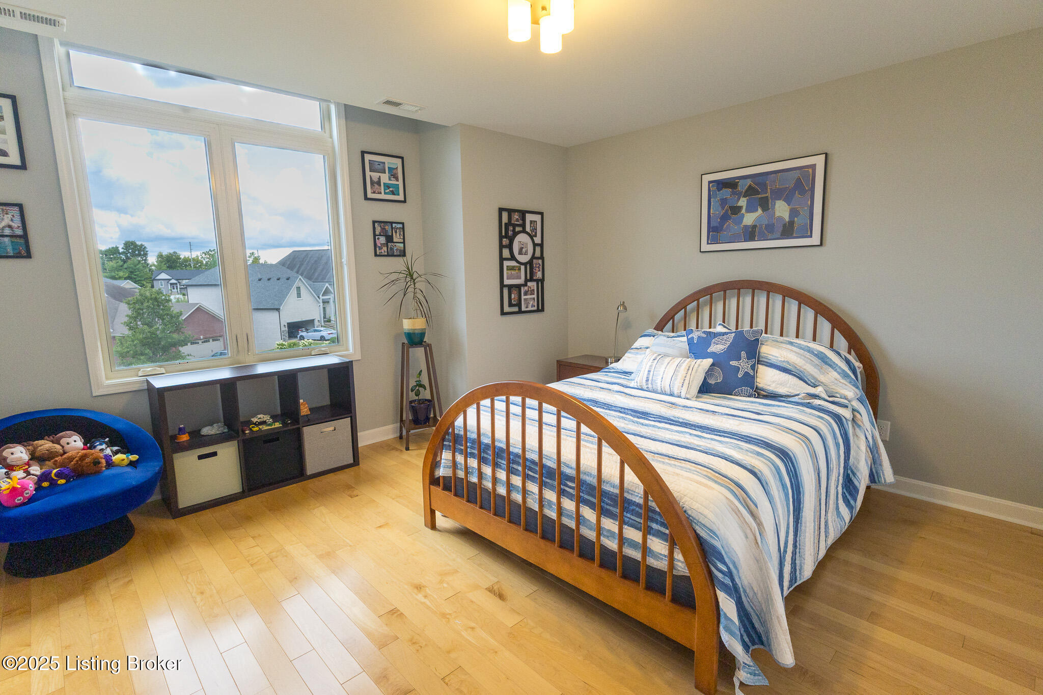 212 Kilcott Ct