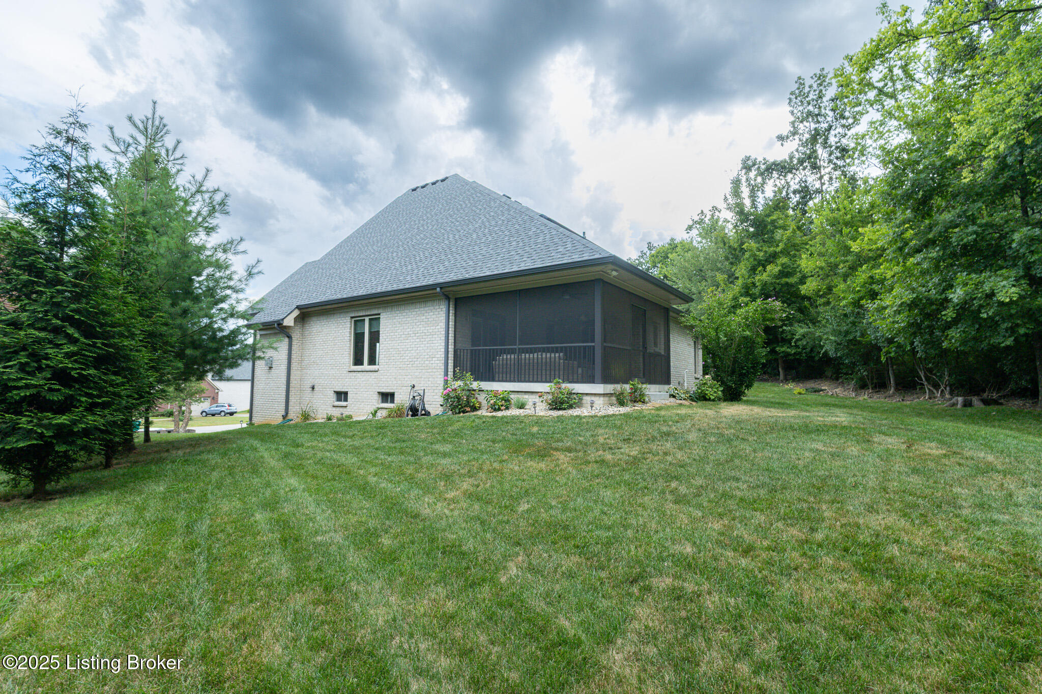 212 Kilcott Ct
