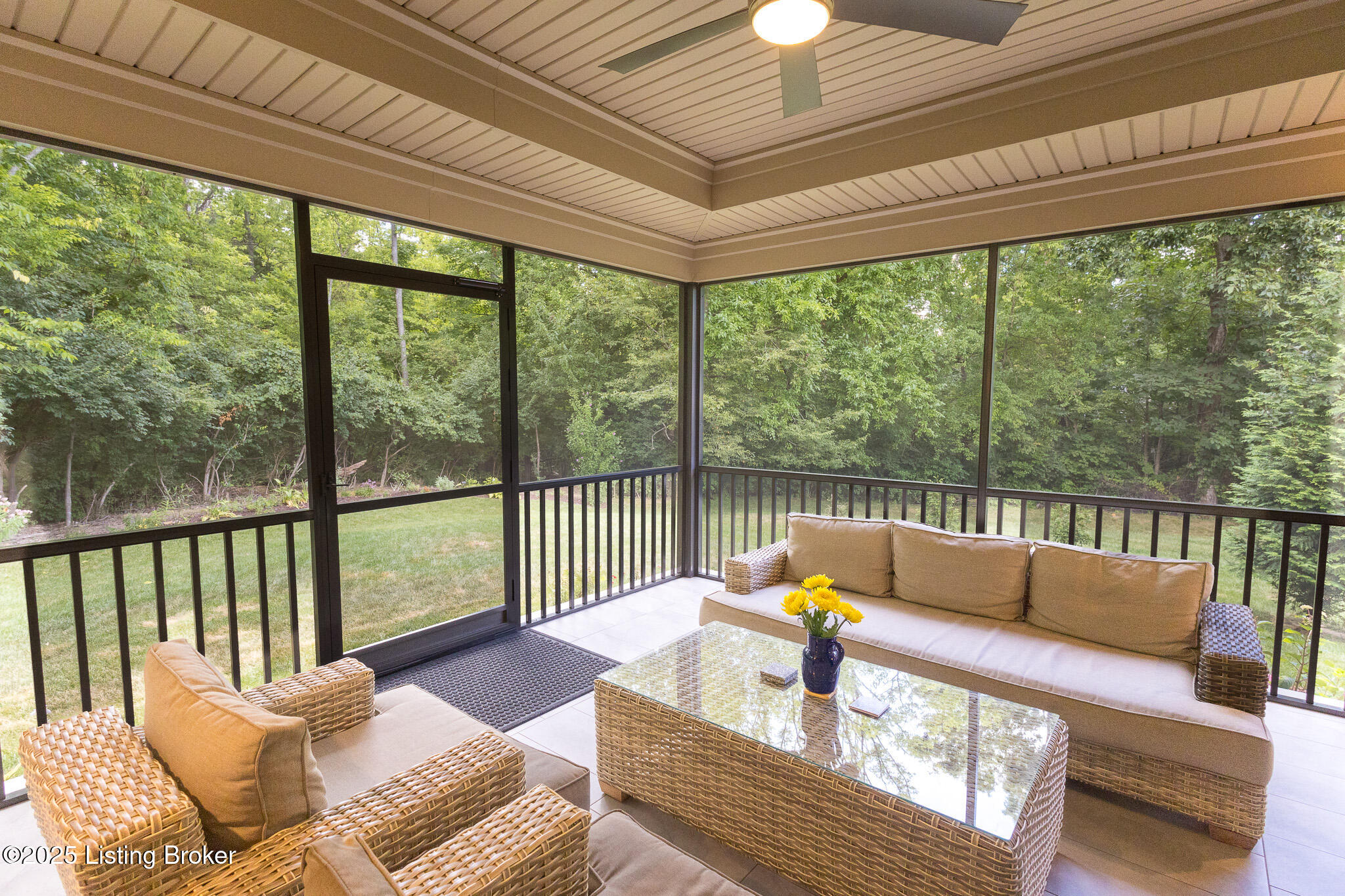 212 Kilcott Ct
