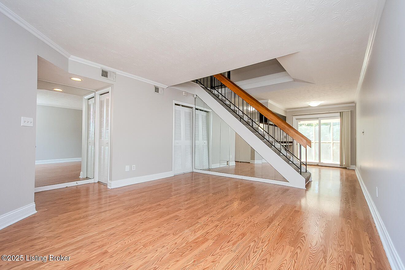 338 Crescent Spring Dr