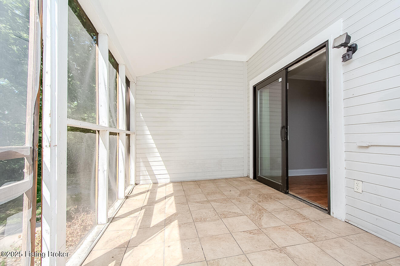 338 Crescent Spring Dr