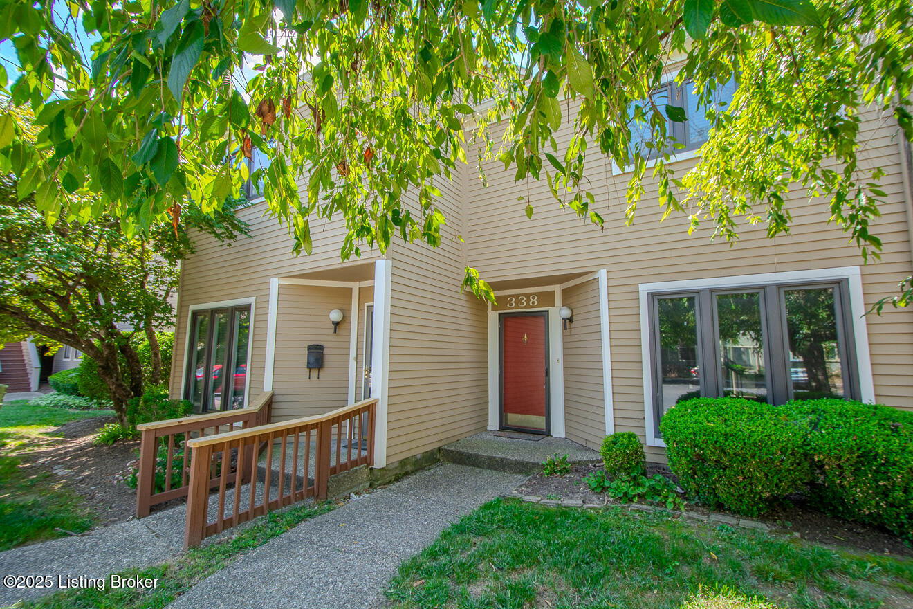338 Crescent Spring Dr
