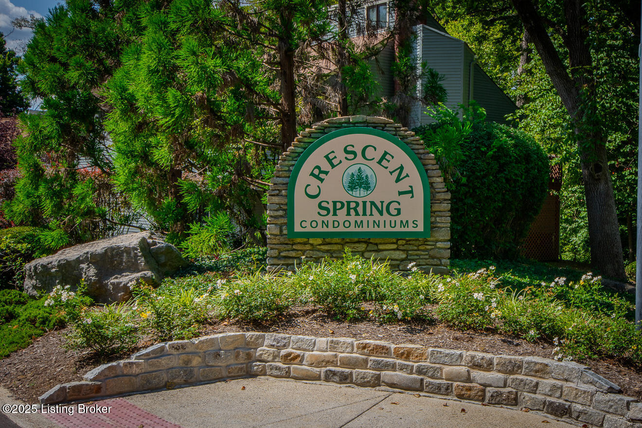 338 Crescent Spring Dr