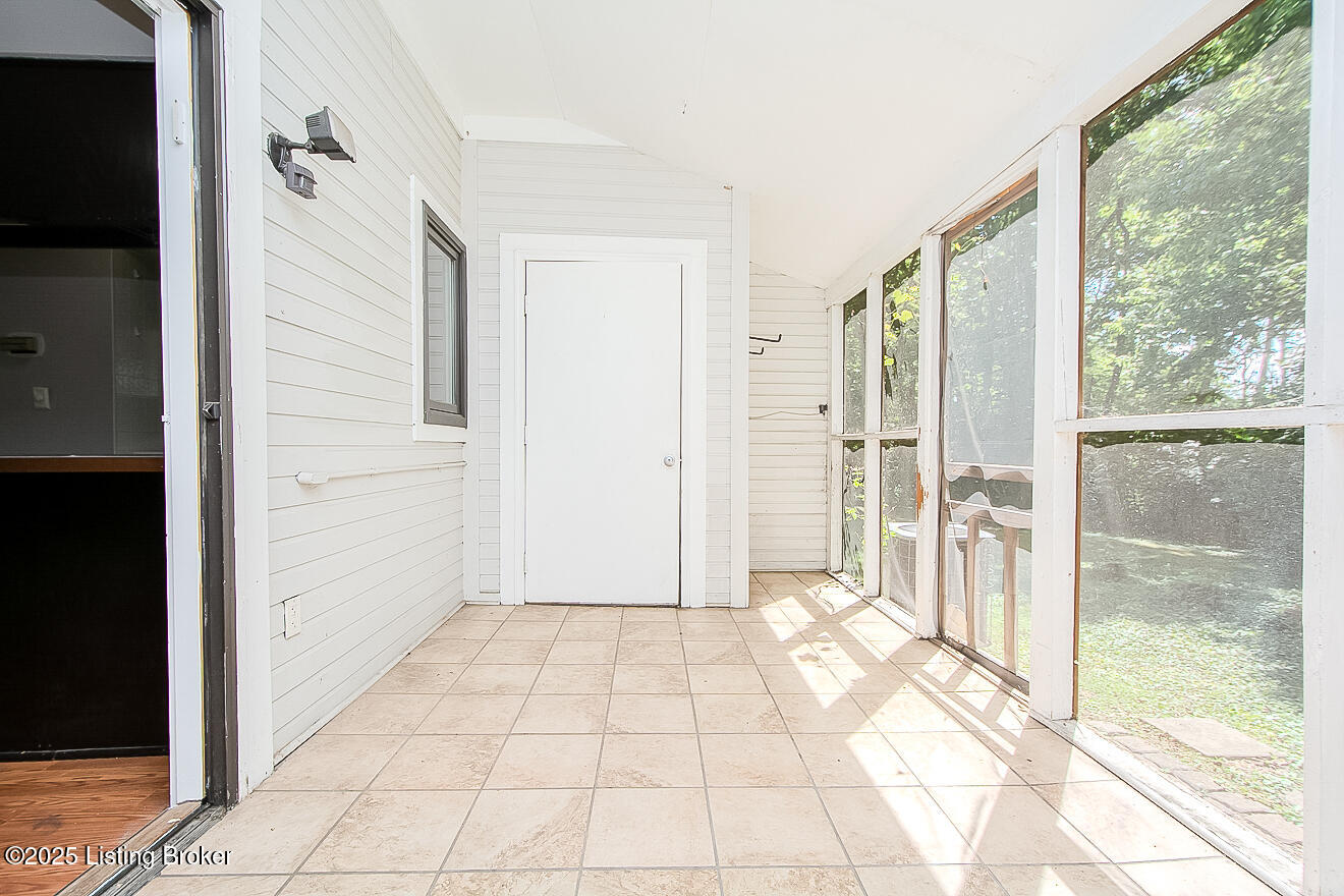 338 Crescent Spring Dr