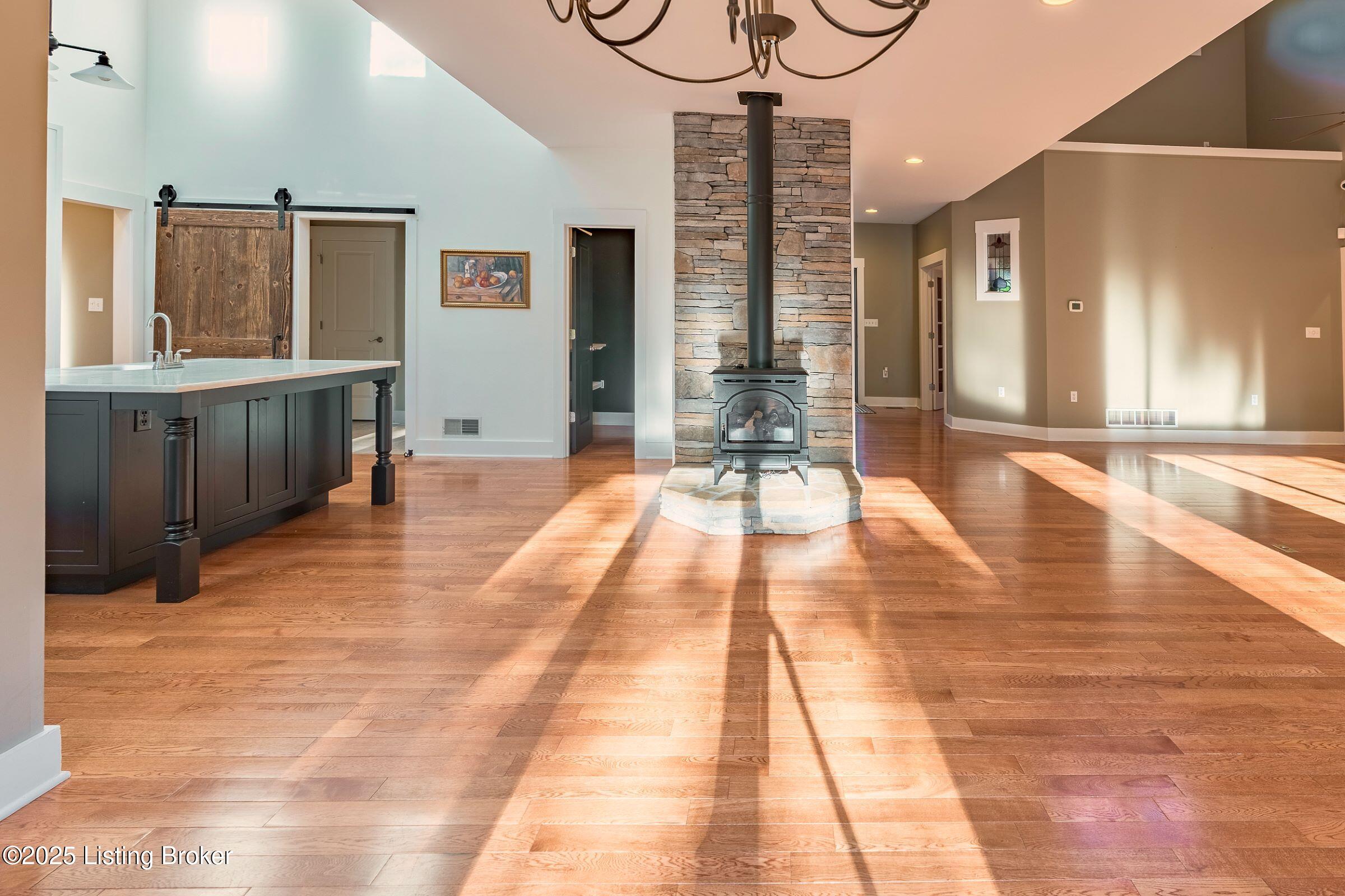 86 Silverview Ct