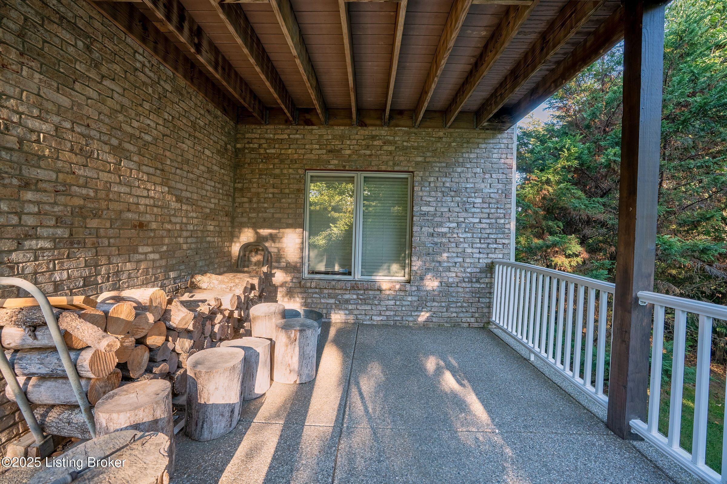 86 Silverview Ct