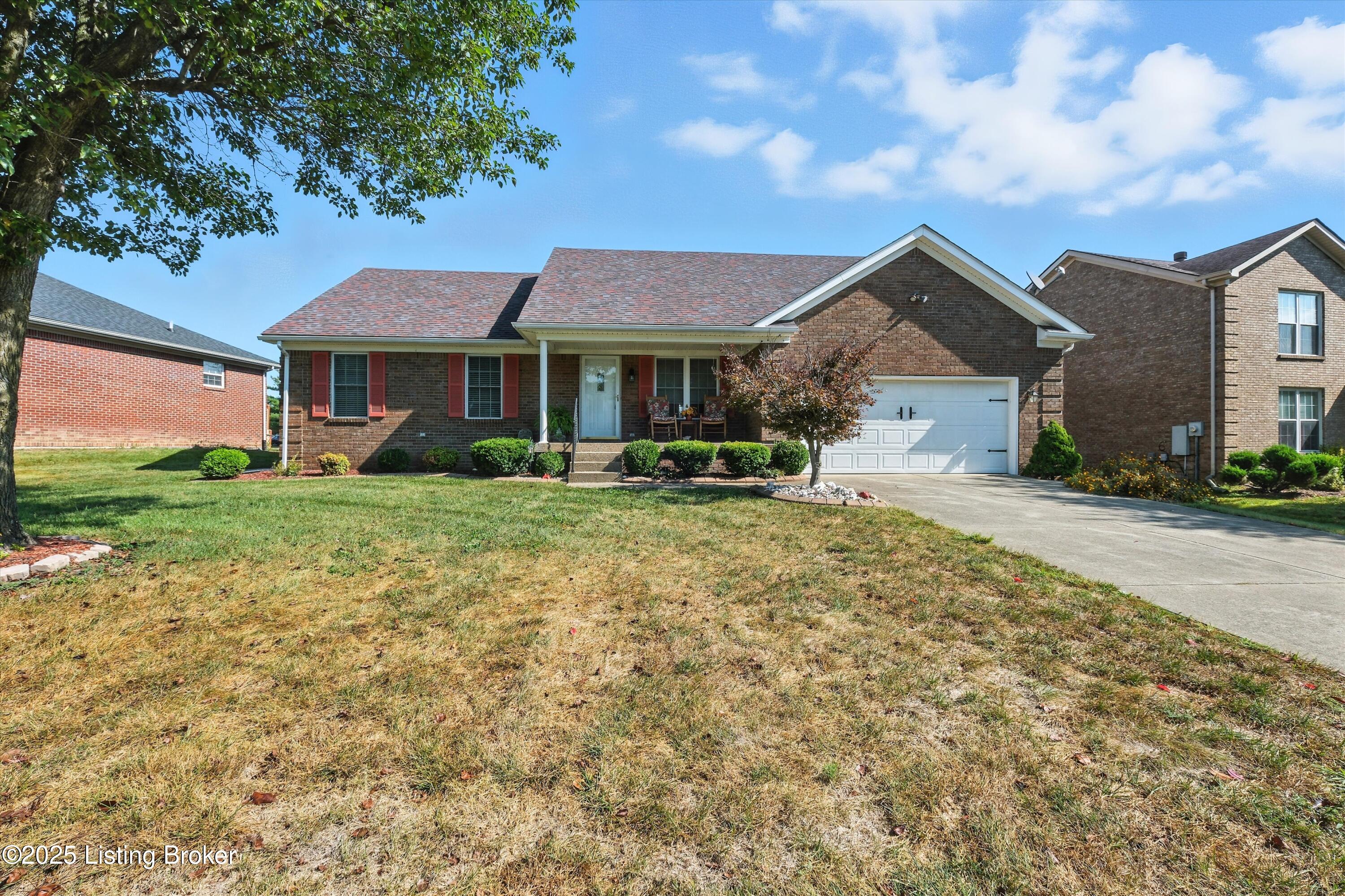 228 Shady Brook Ln