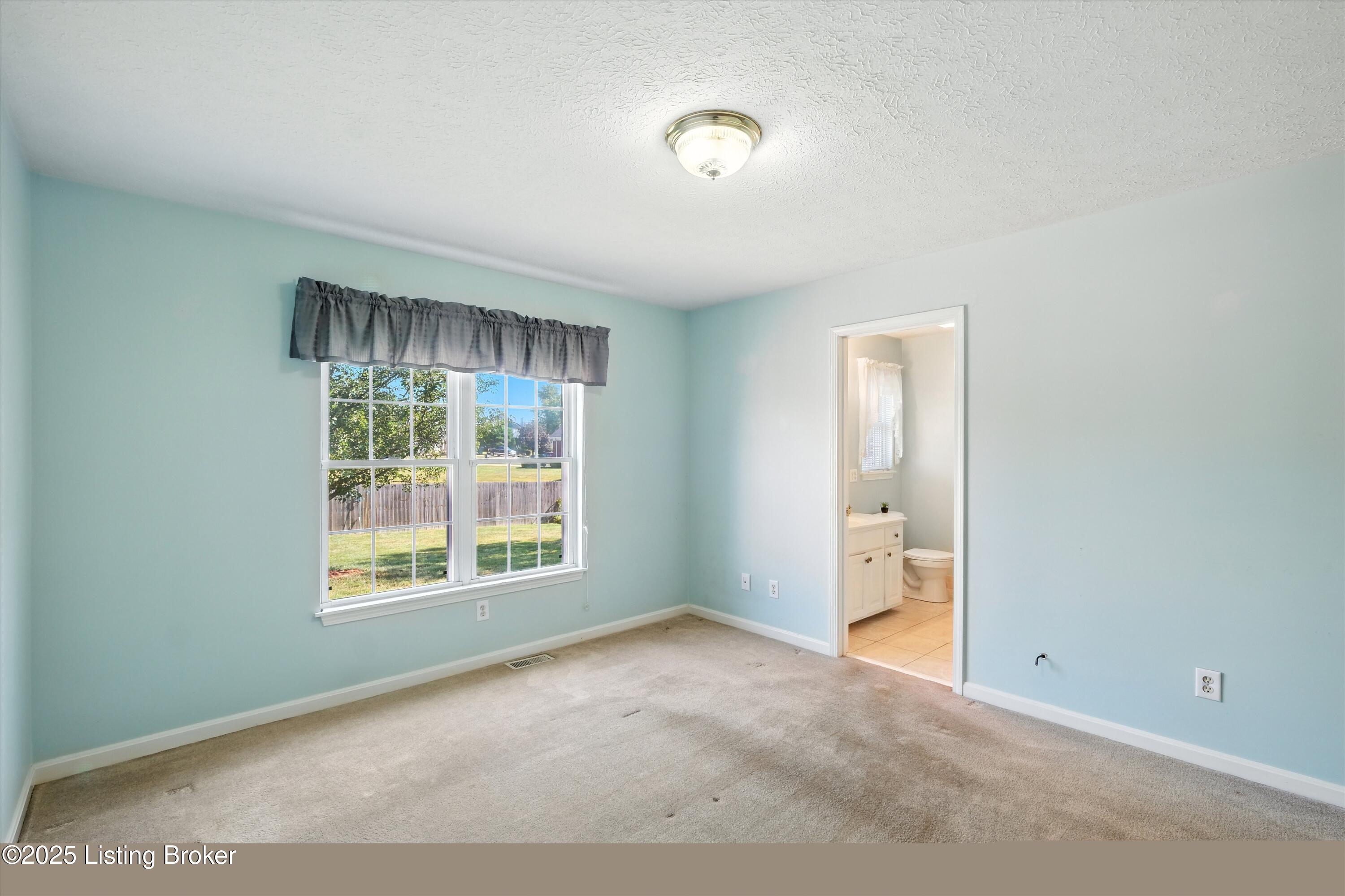 228 Shady Brook Ln