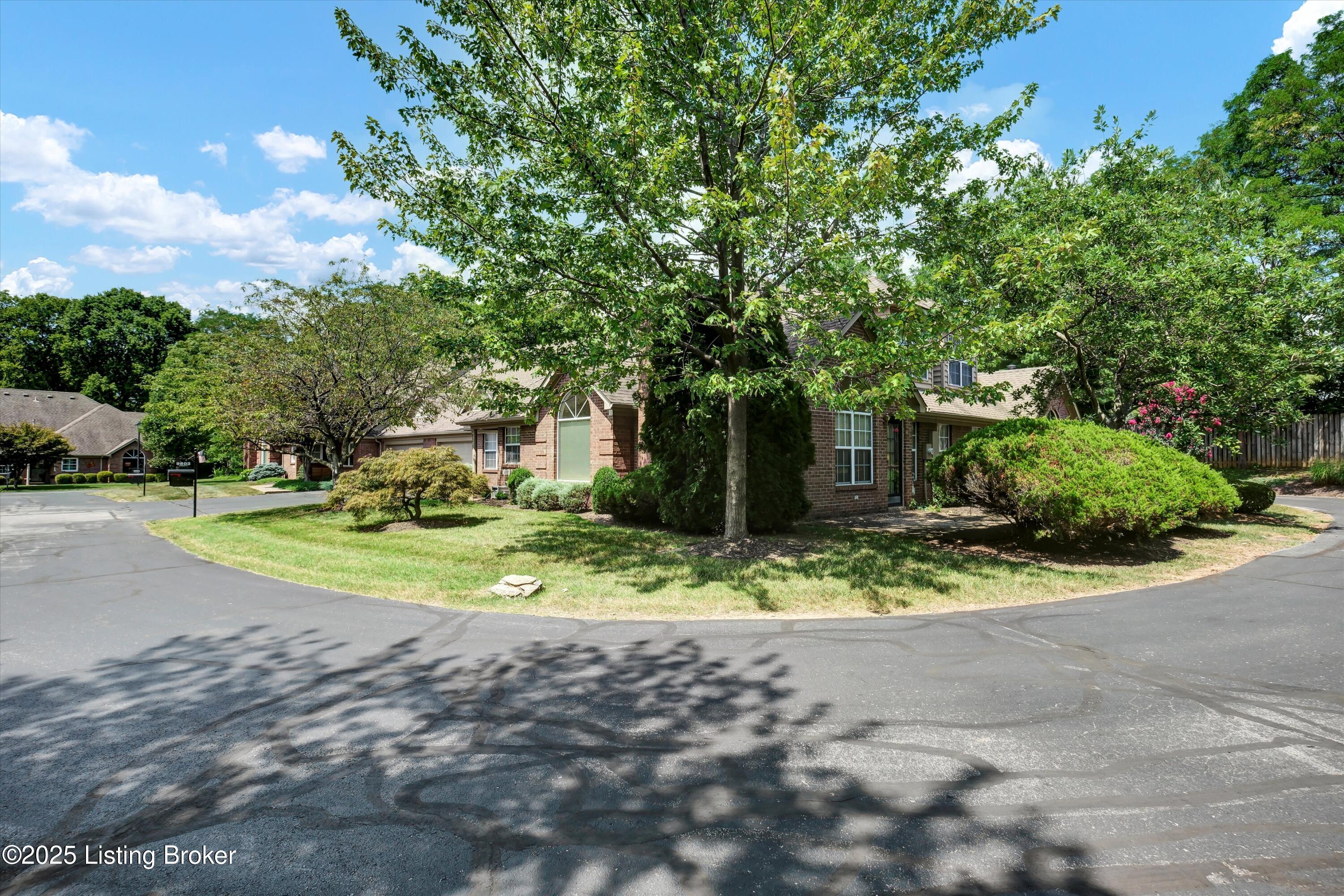 9803 Lockyear Ct