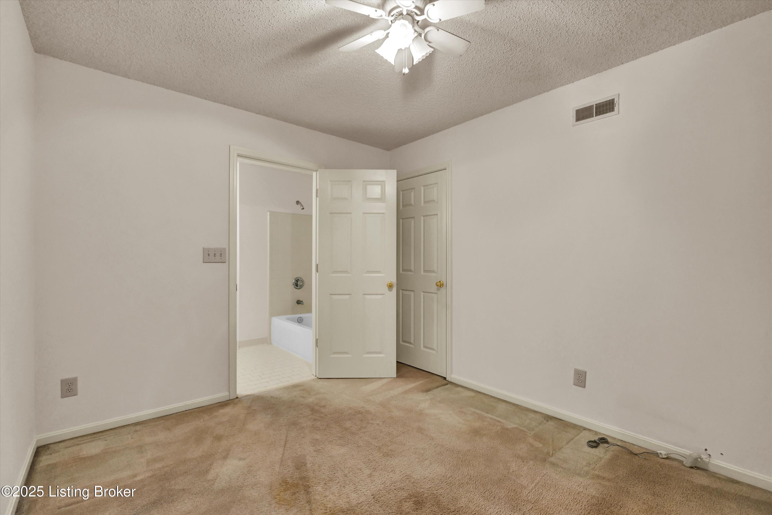 9803 Lockyear Ct