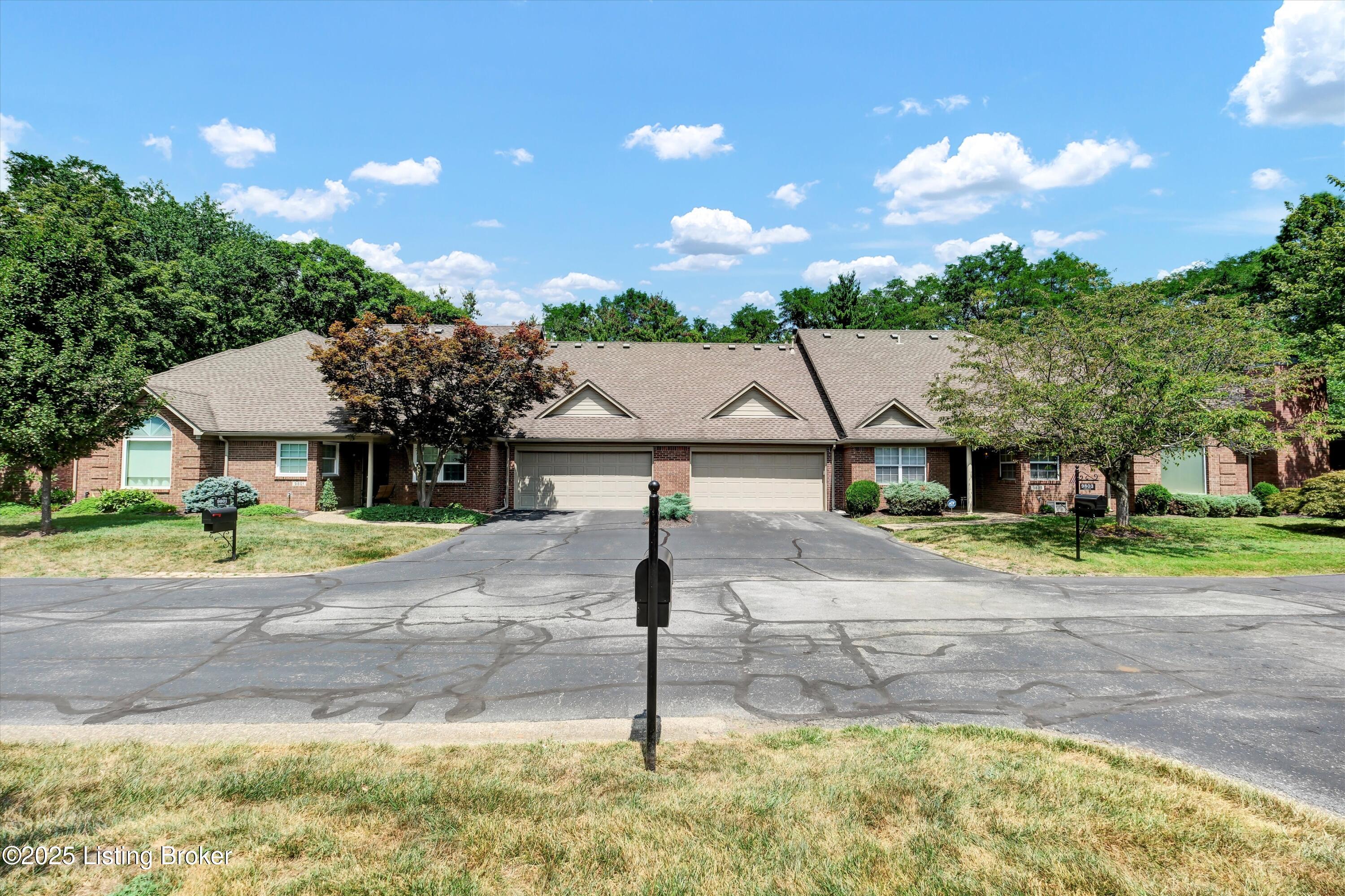 9803 Lockyear Ct