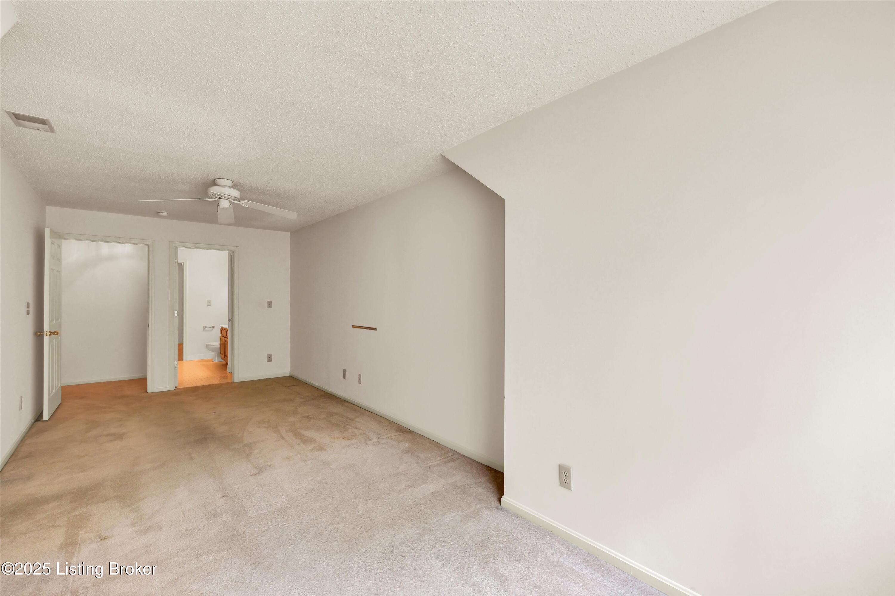 9803 Lockyear Ct