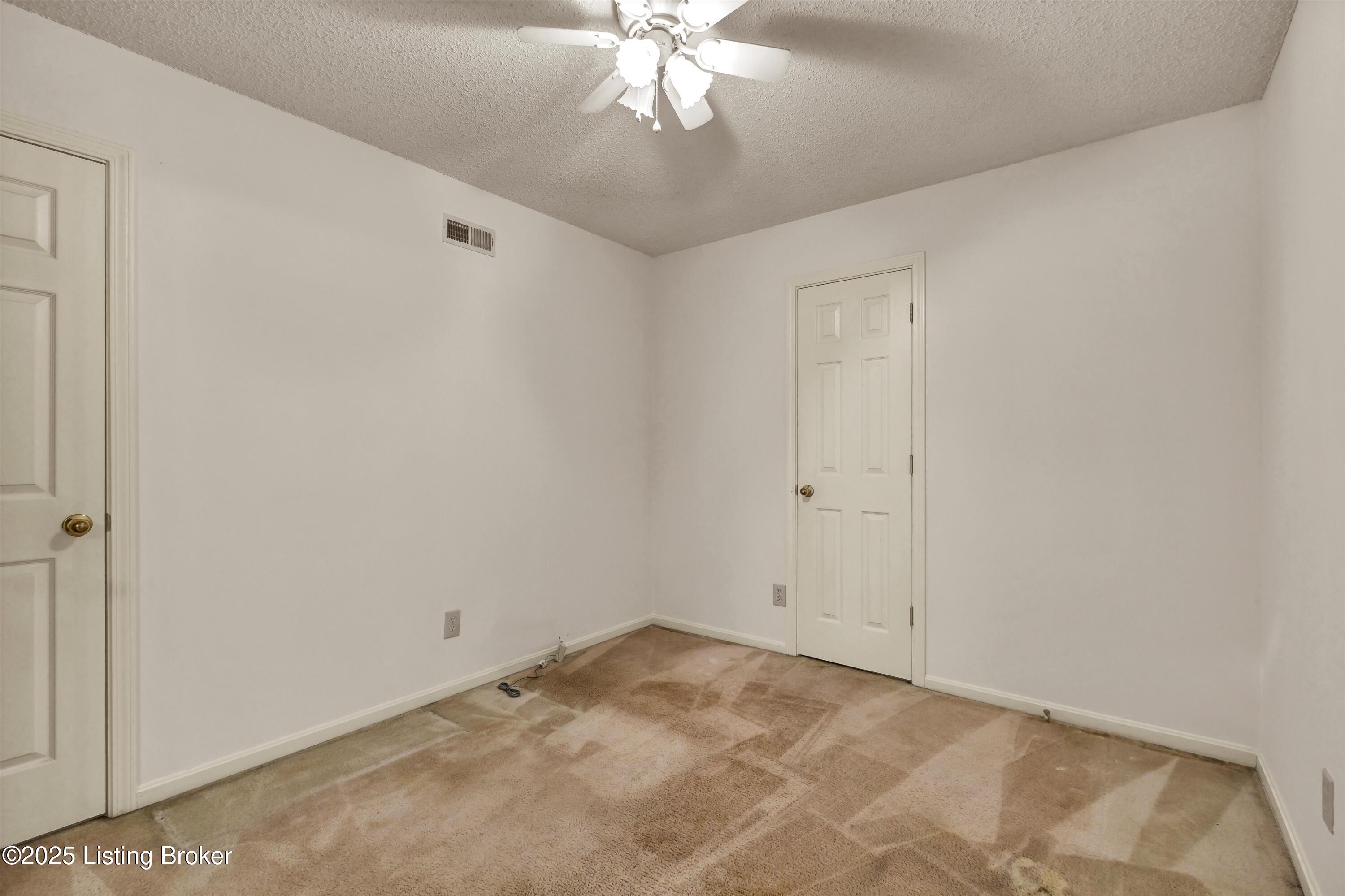 9803 Lockyear Ct