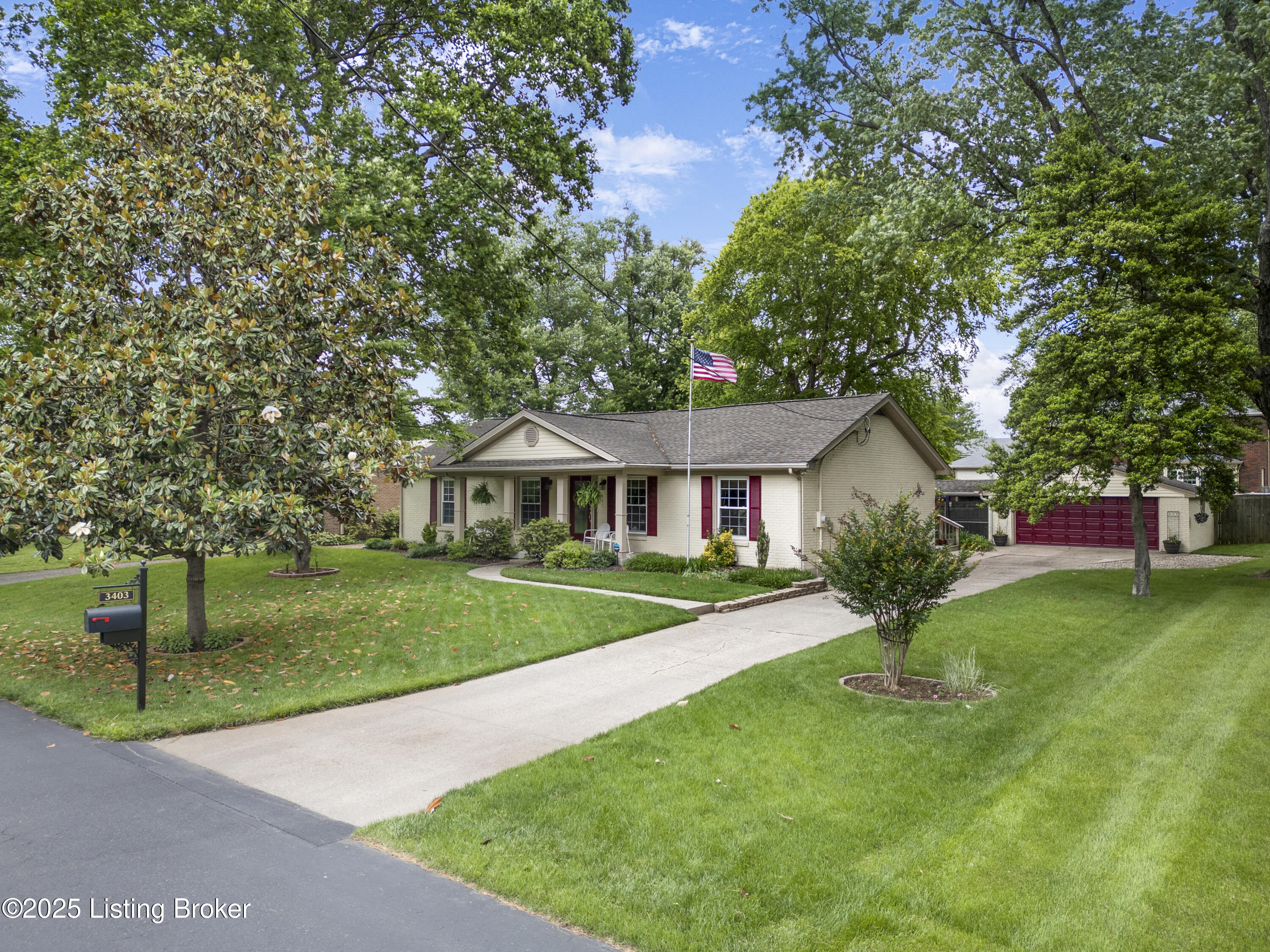3403 Hastings Cir