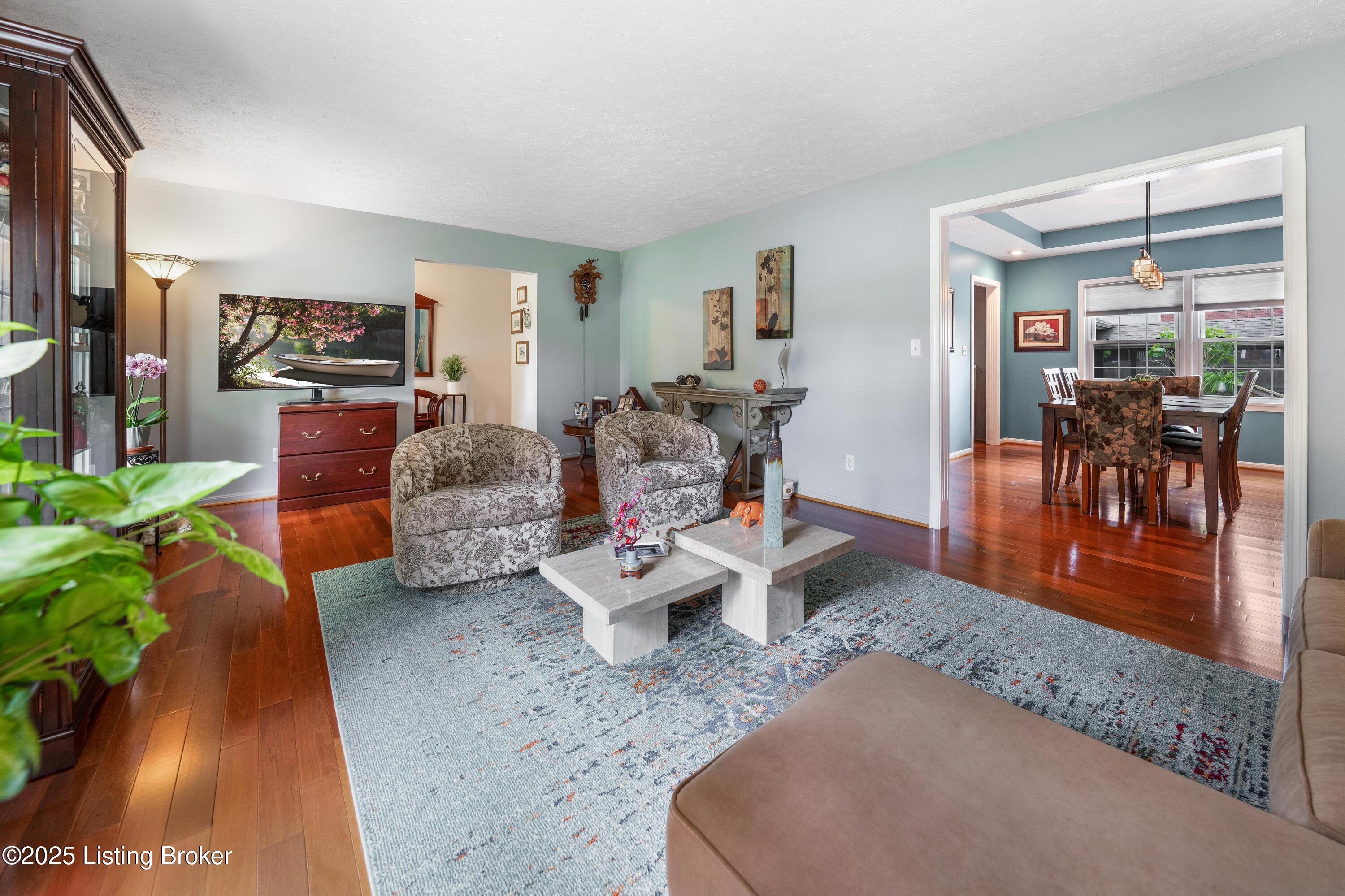 3403 Hastings Cir